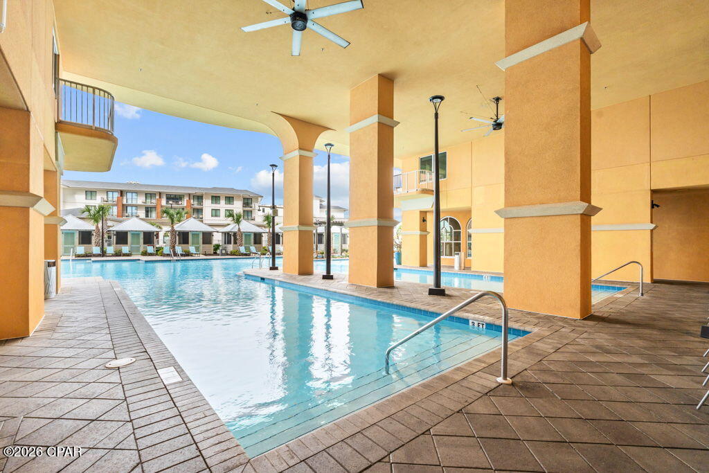 Calypso Towers III - Residential