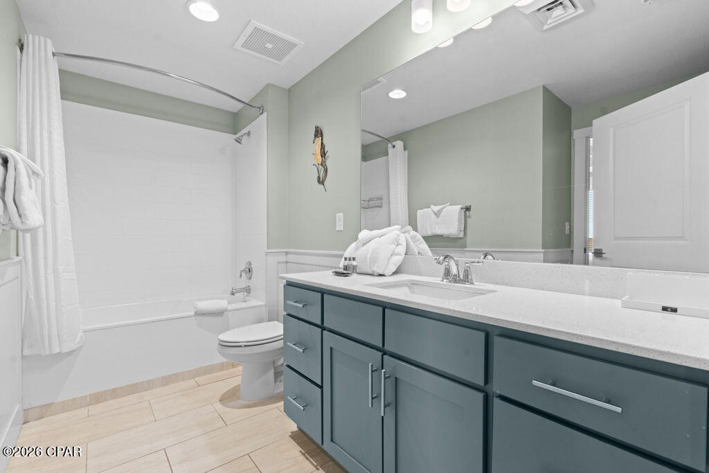 Calypso Towers III - Residential