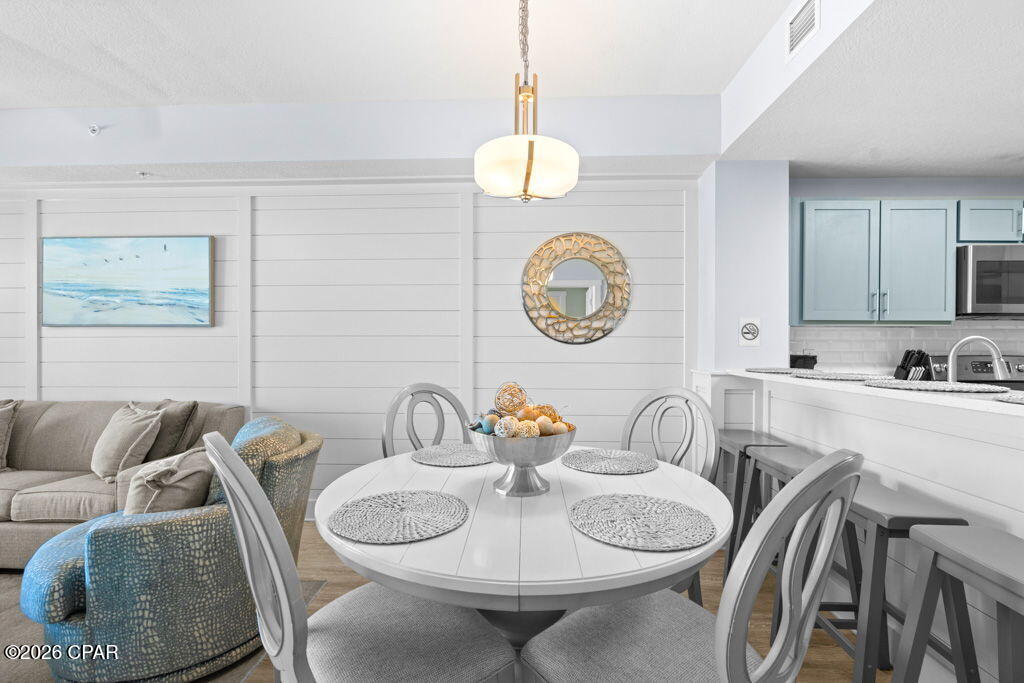 Calypso Towers III - Residential