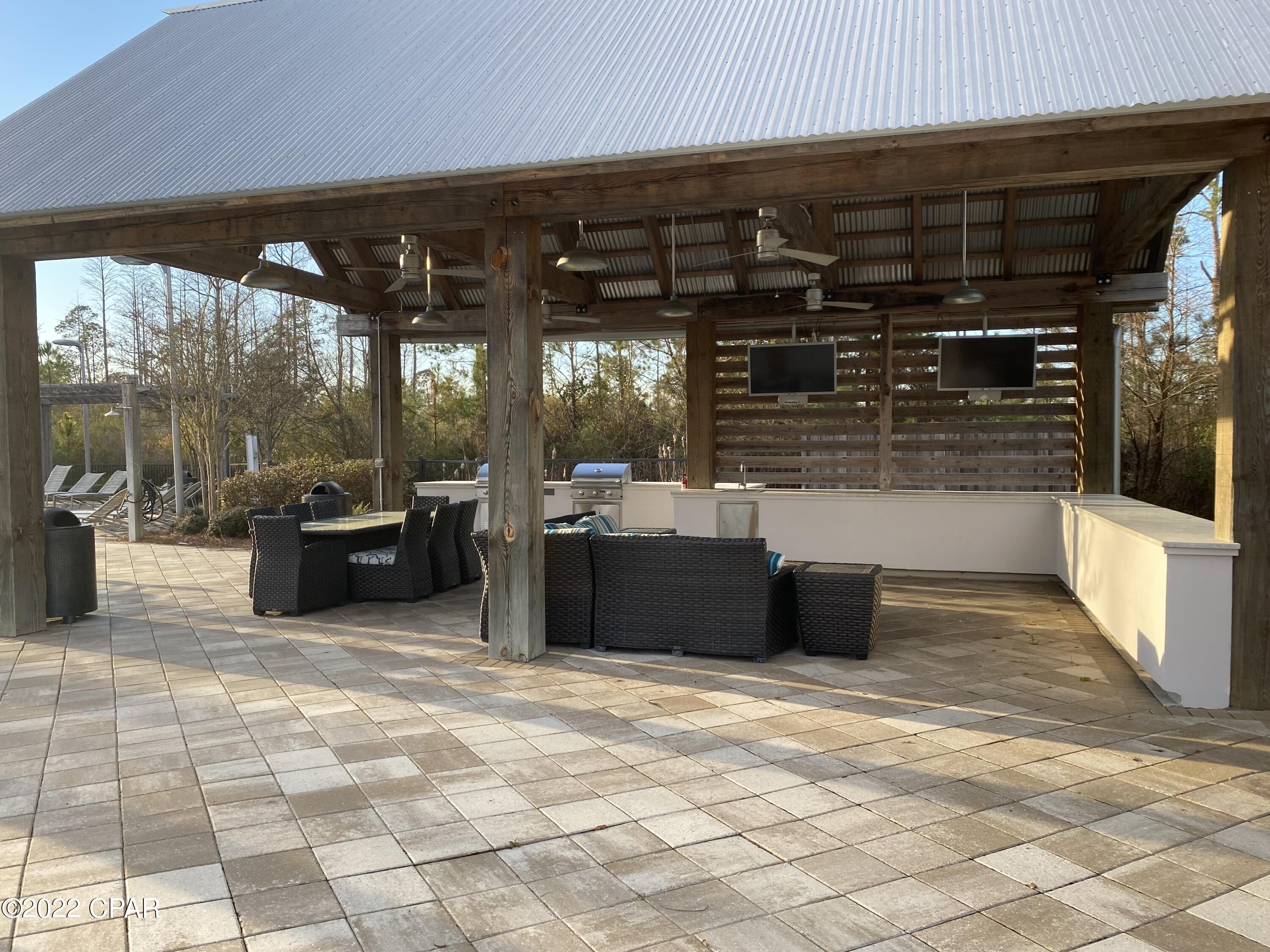 Fanning Bayou - Residential