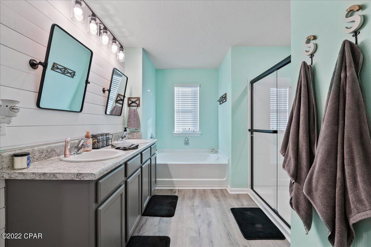 Fanning Bayou - Residential