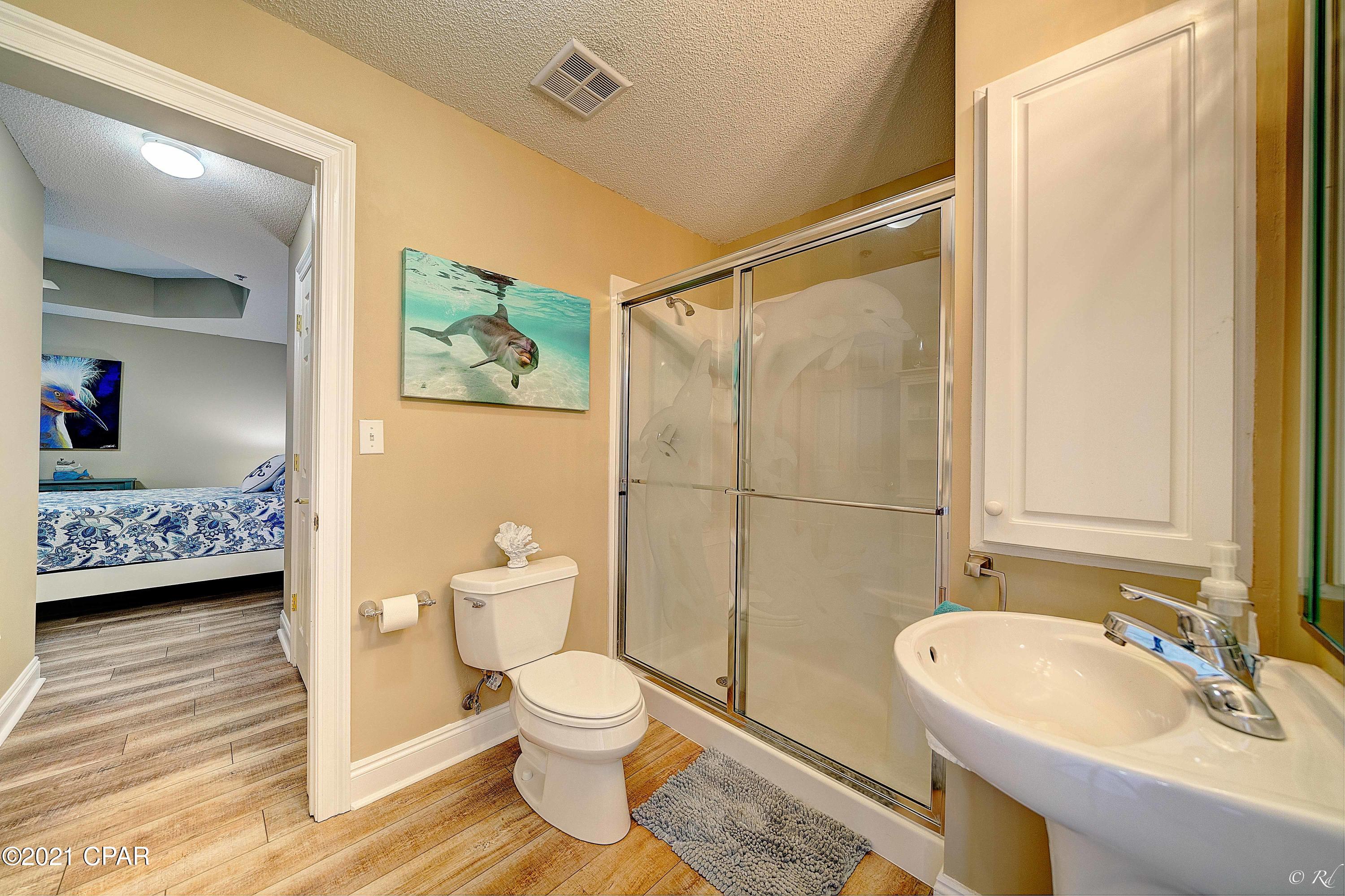 Marina Bay Condo - Residential