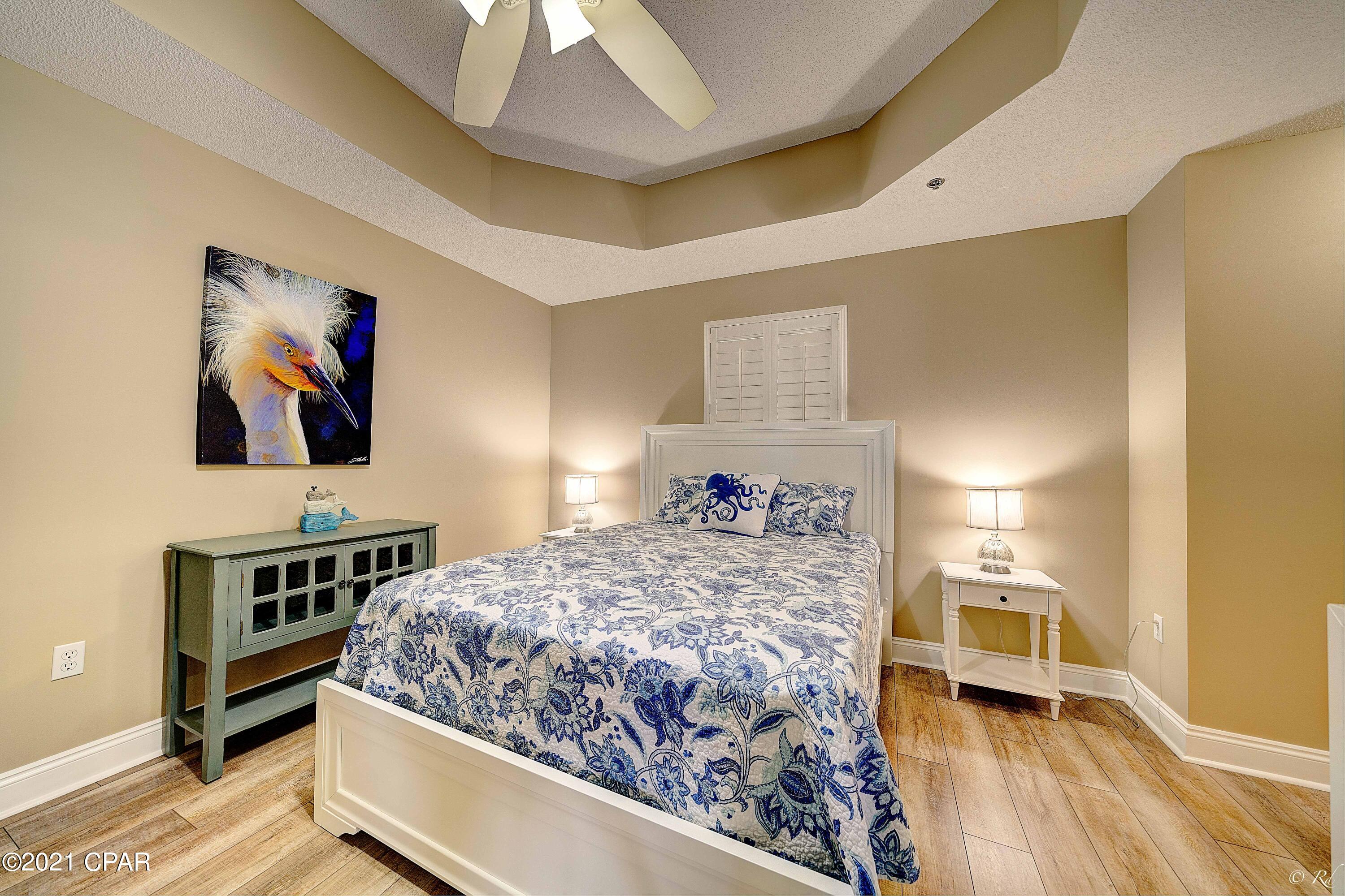 Marina Bay Condo - Residential