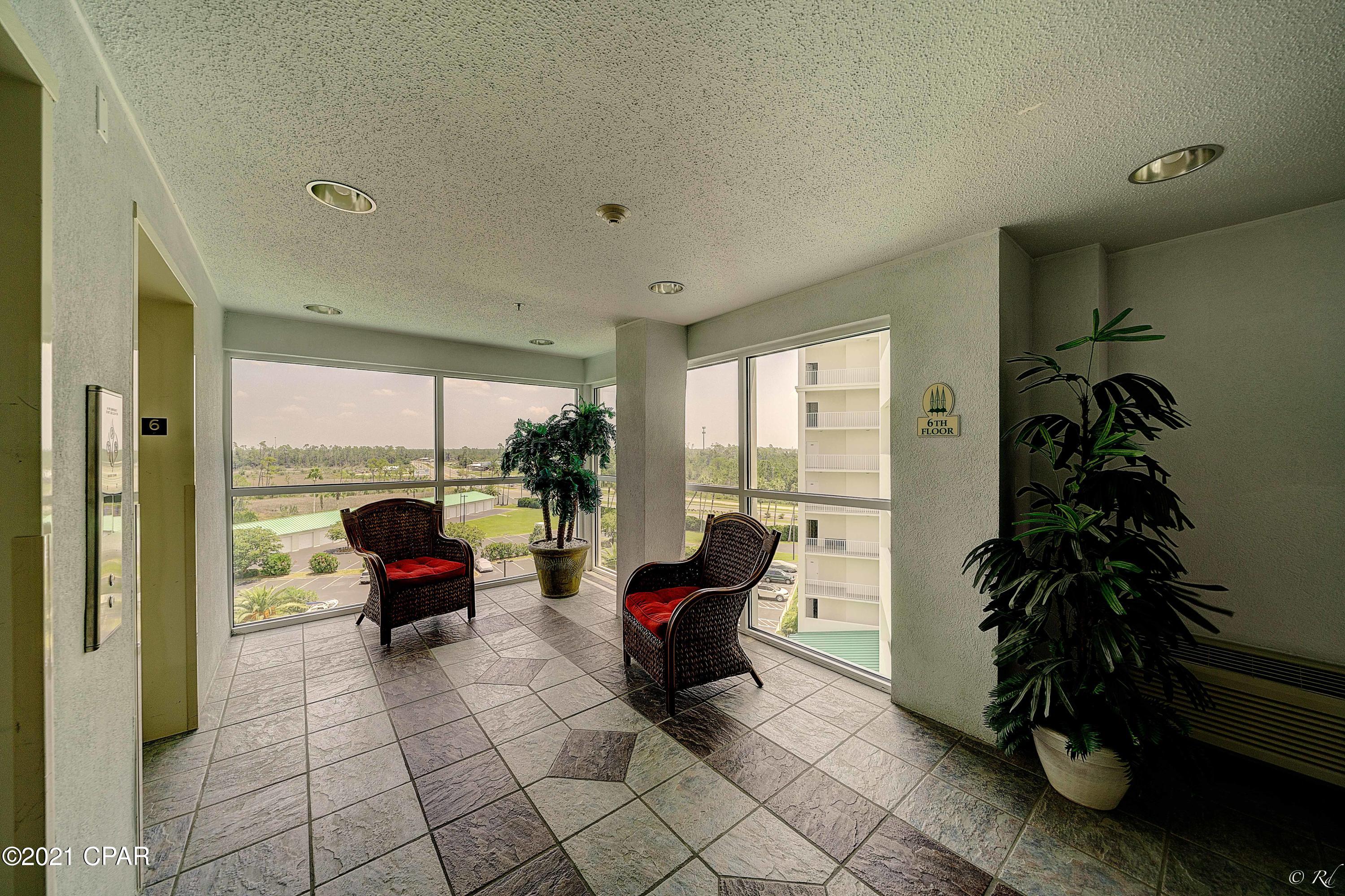 Marina Bay Condo - Residential