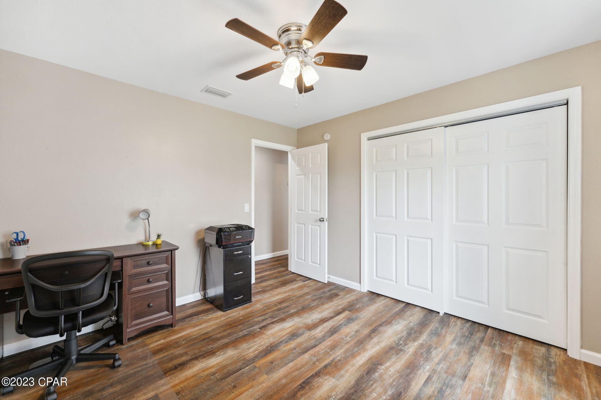 Derby Woods 1st Add - Residential