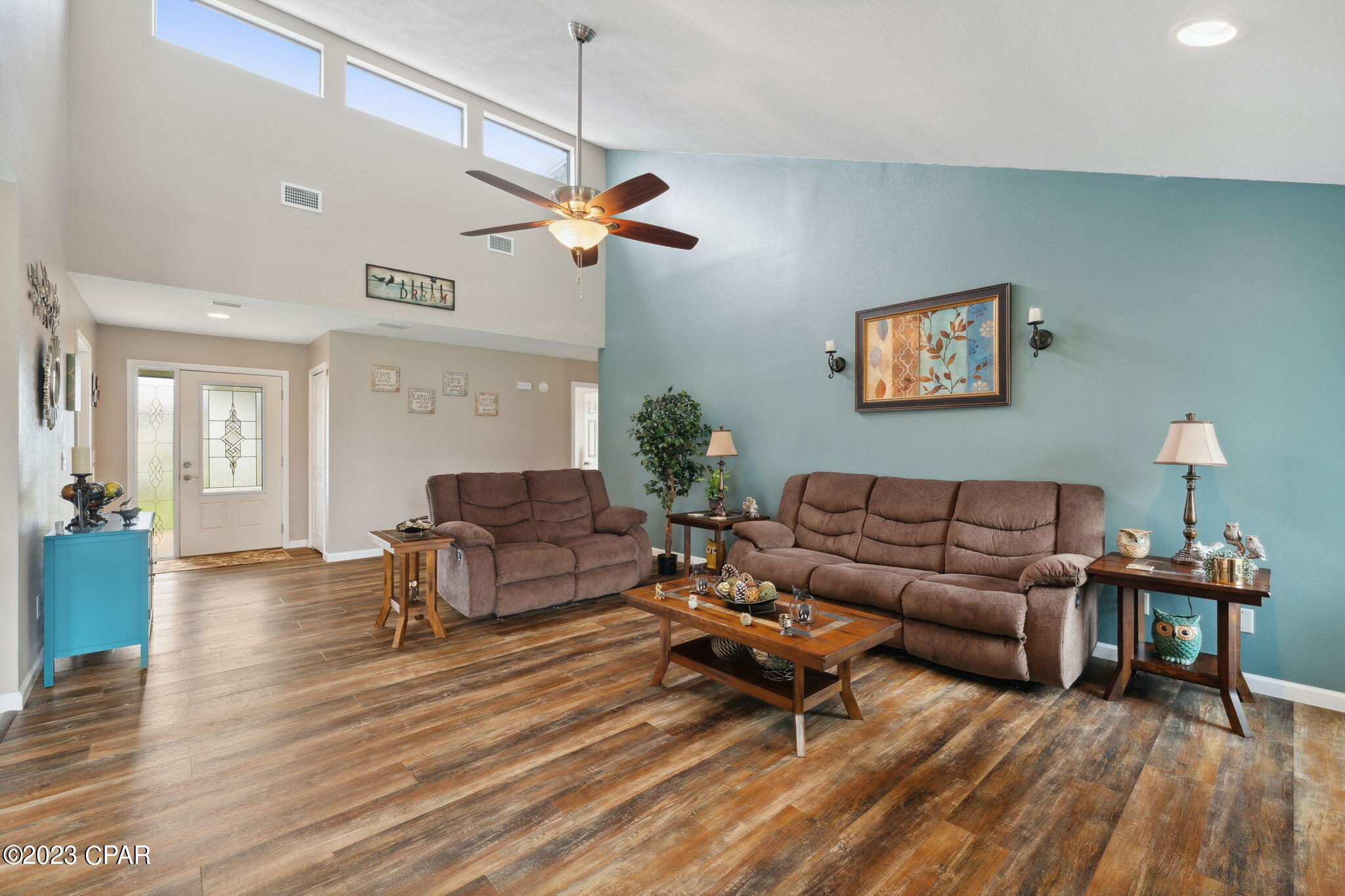 Derby Woods 1st Add - Residential