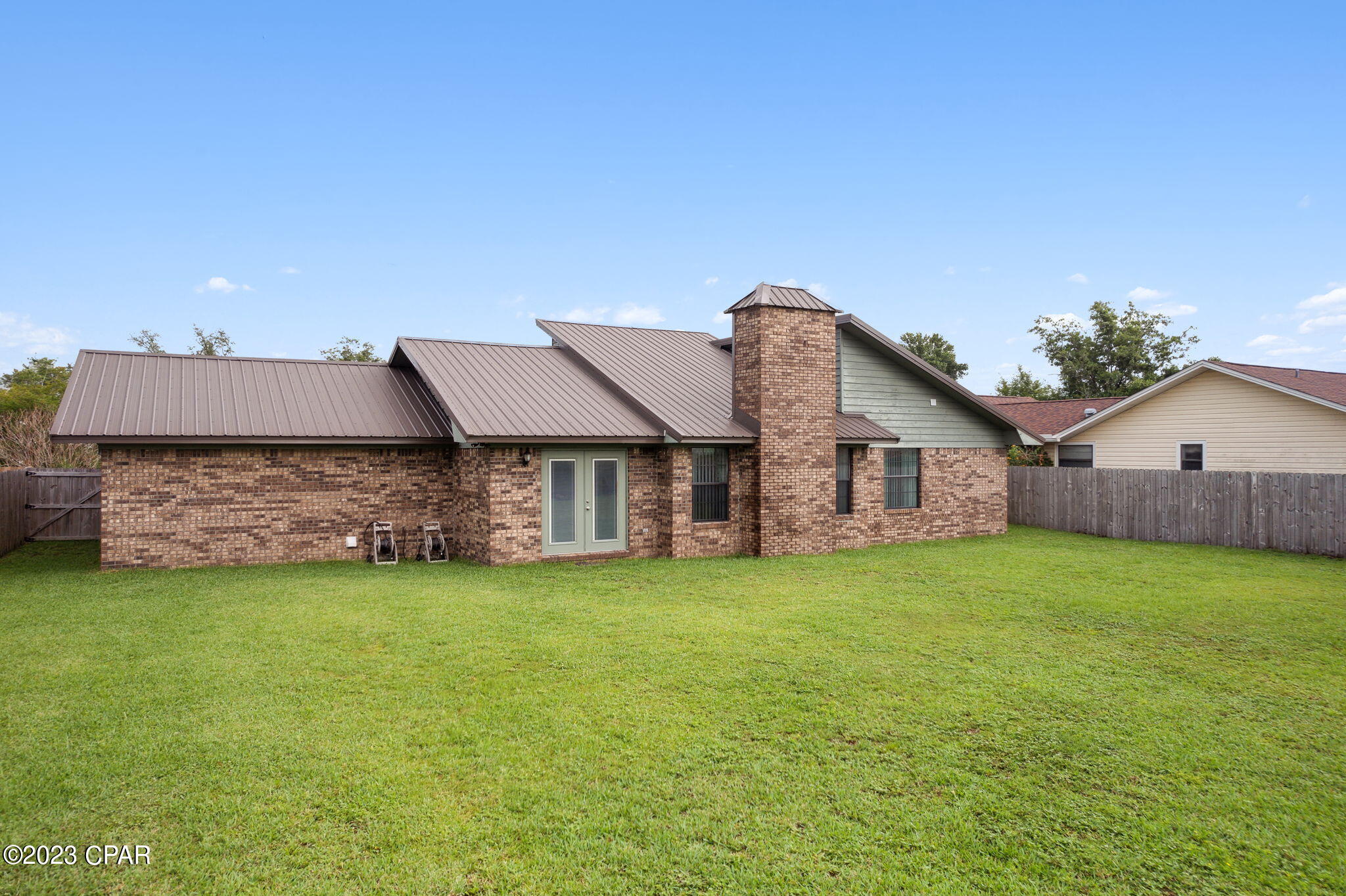 Derby Woods 1st Add - Residential