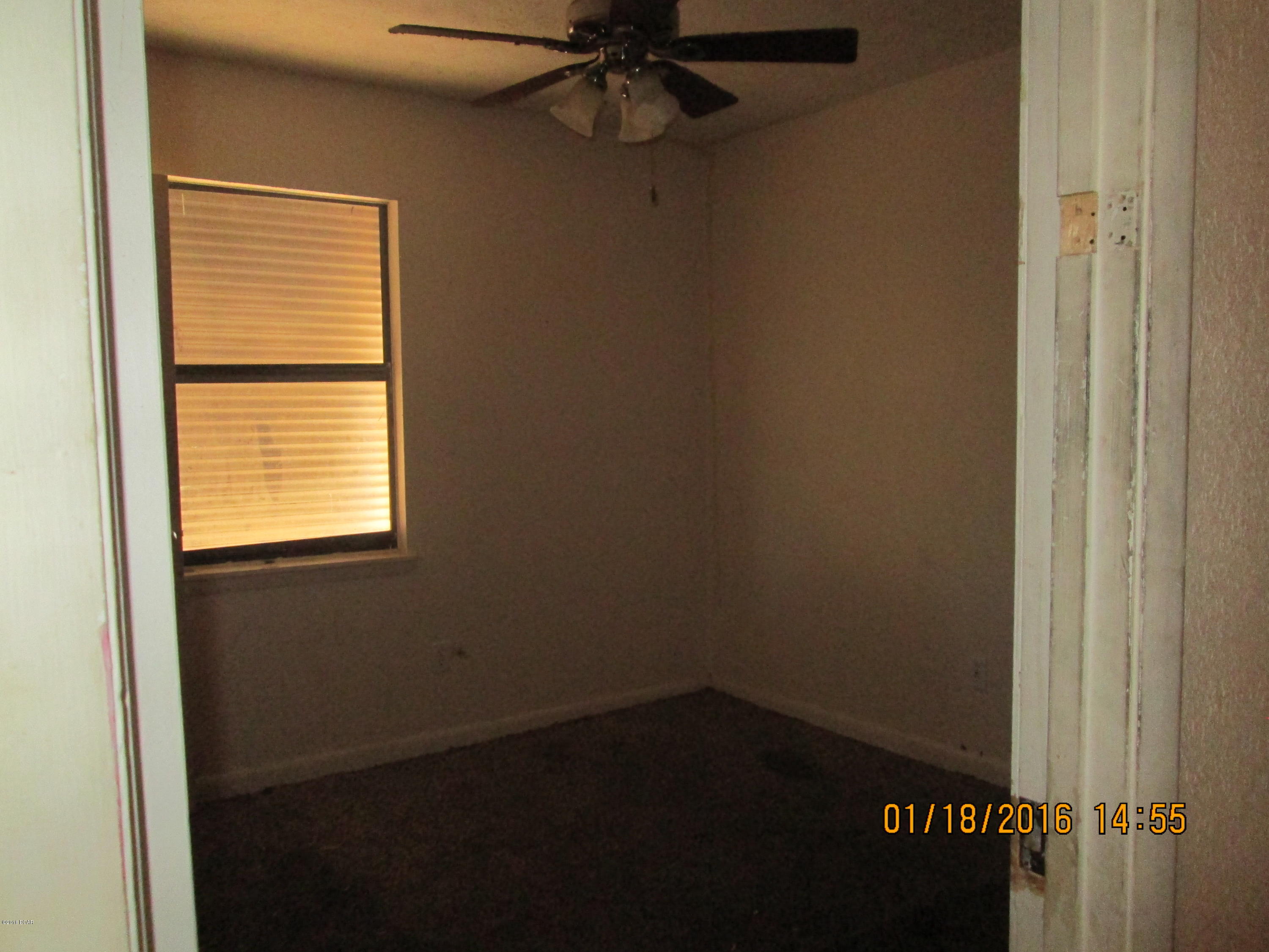 Towne & Country Lake Estates - Residential