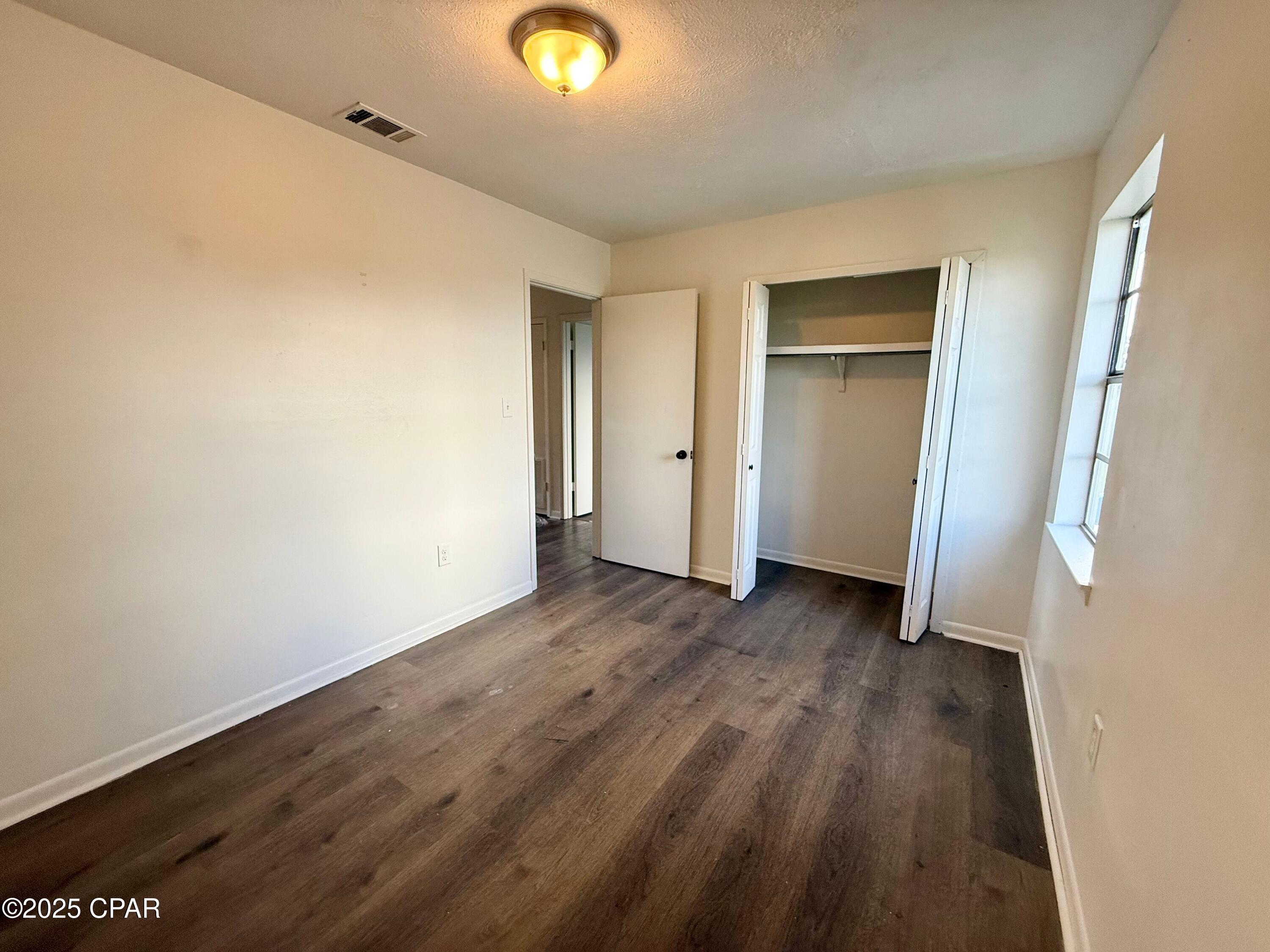 W H Parker - Residential Lease