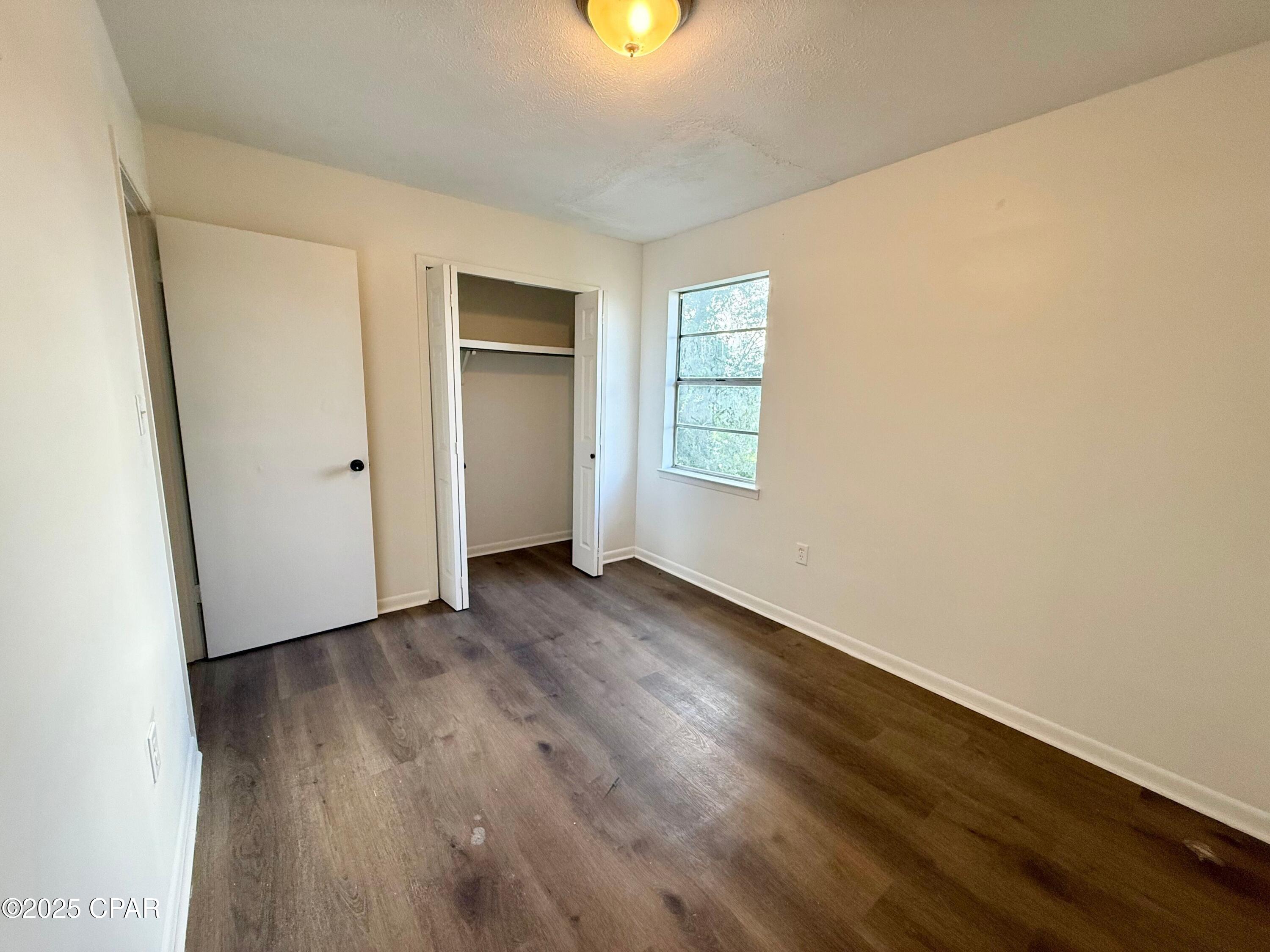 W H Parker - Residential Lease