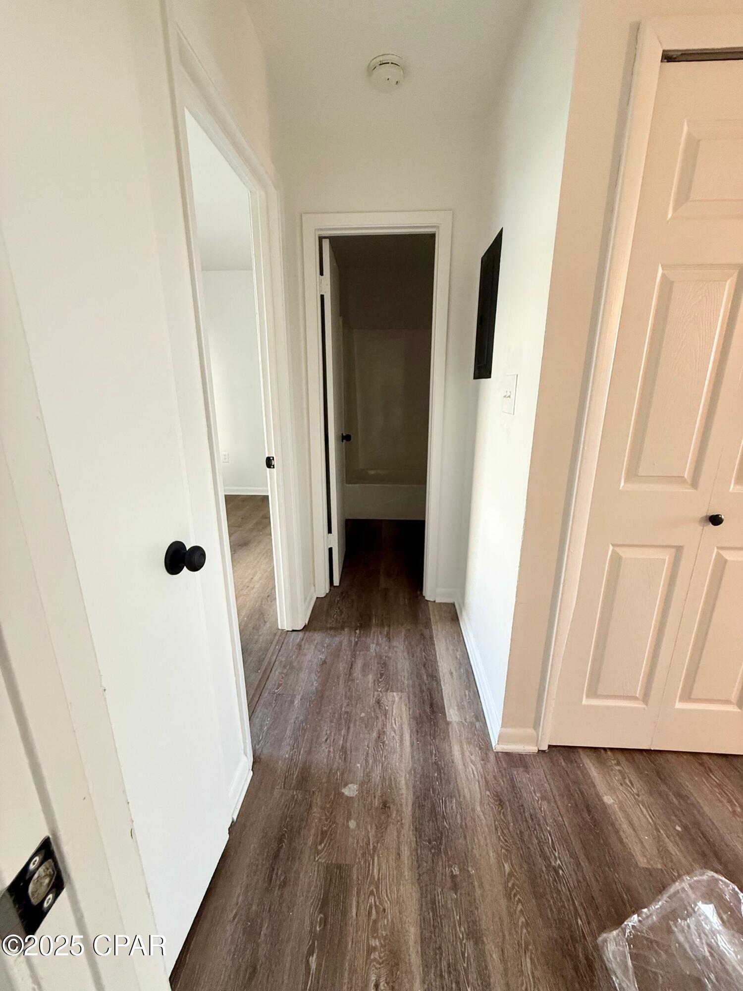 W H Parker - Residential Lease