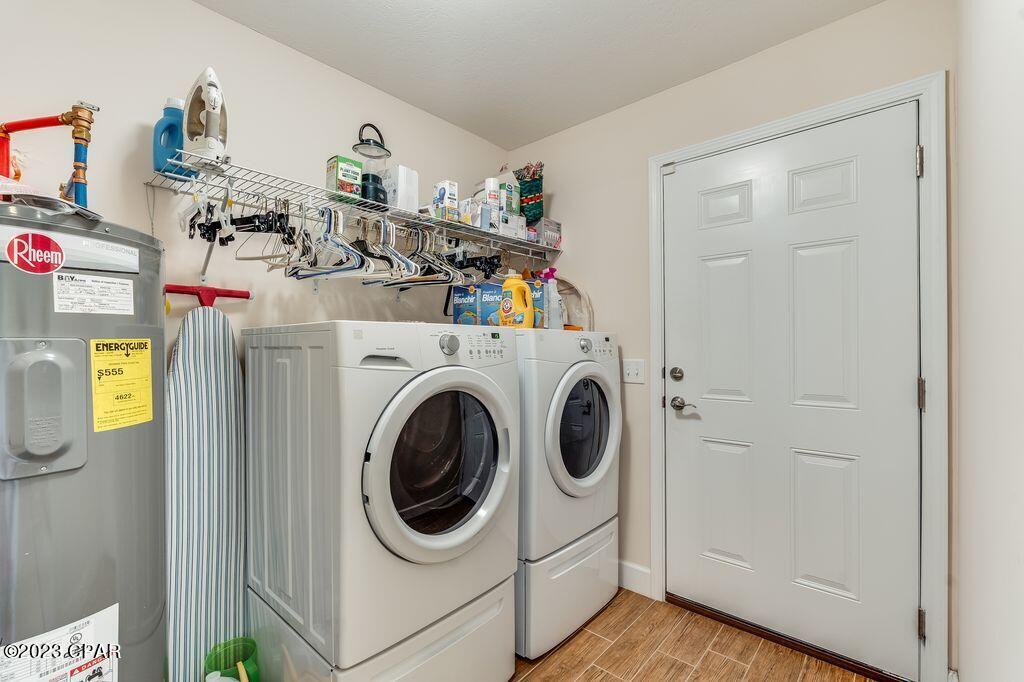 Ashlee Manor - Residential