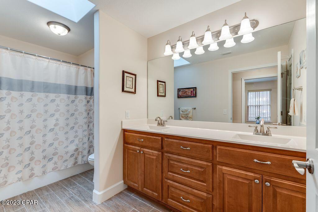 Ashlee Manor - Residential