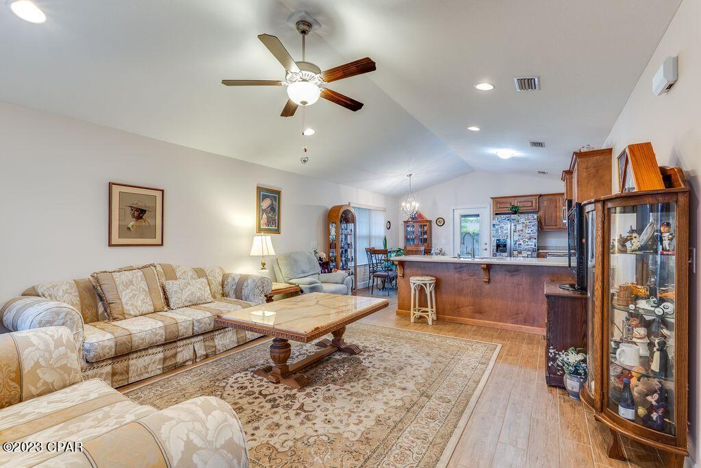 Ashlee Manor - Residential