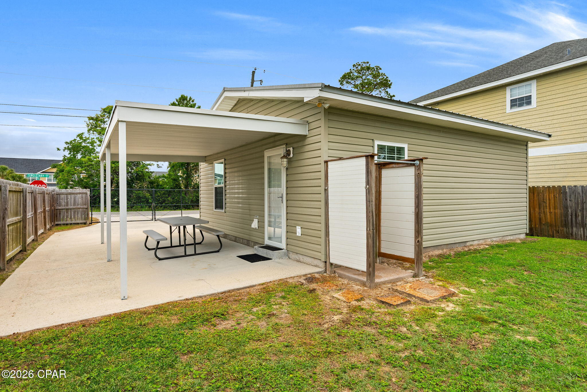 G C Hwy - Residential