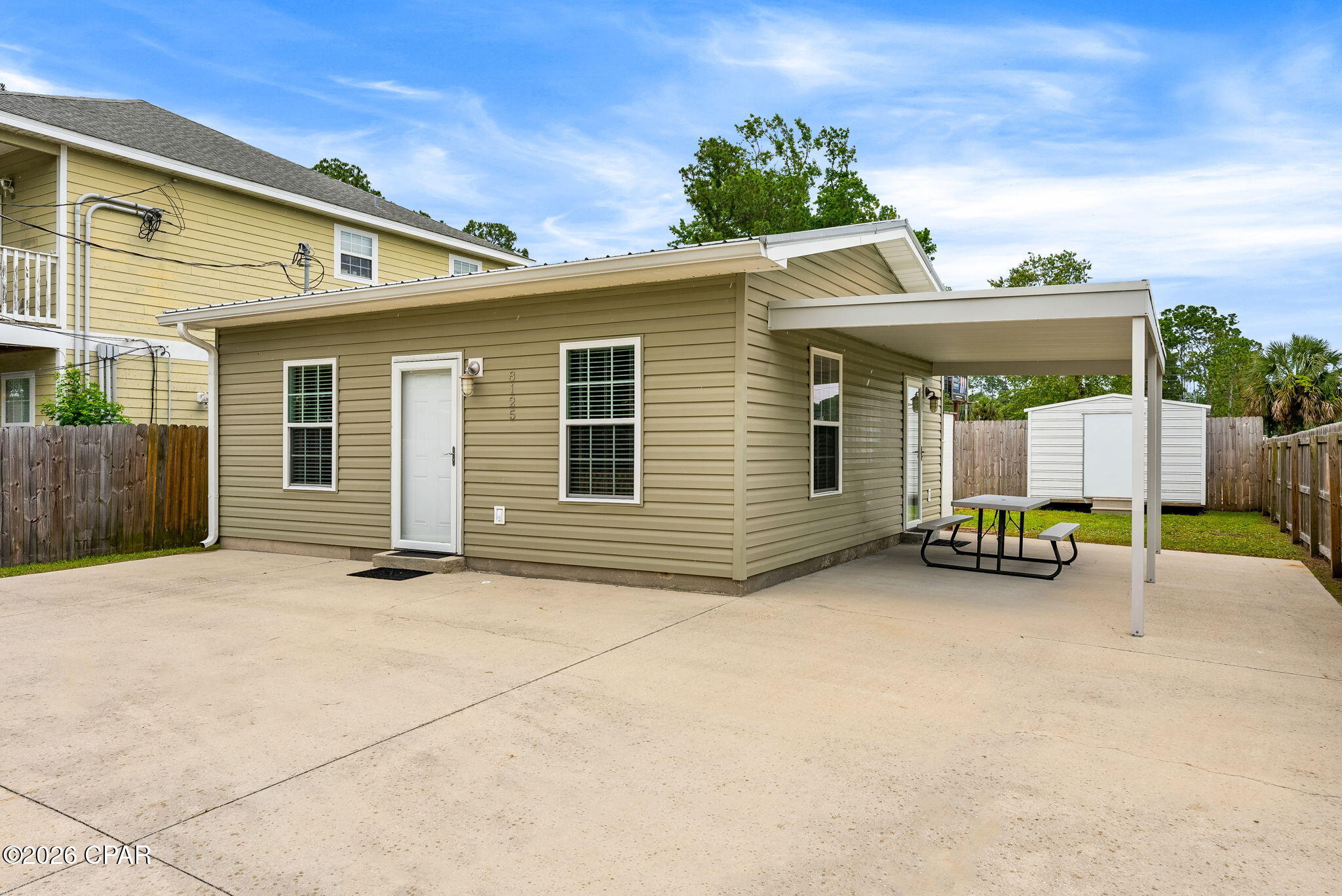 G C Hwy - Residential
