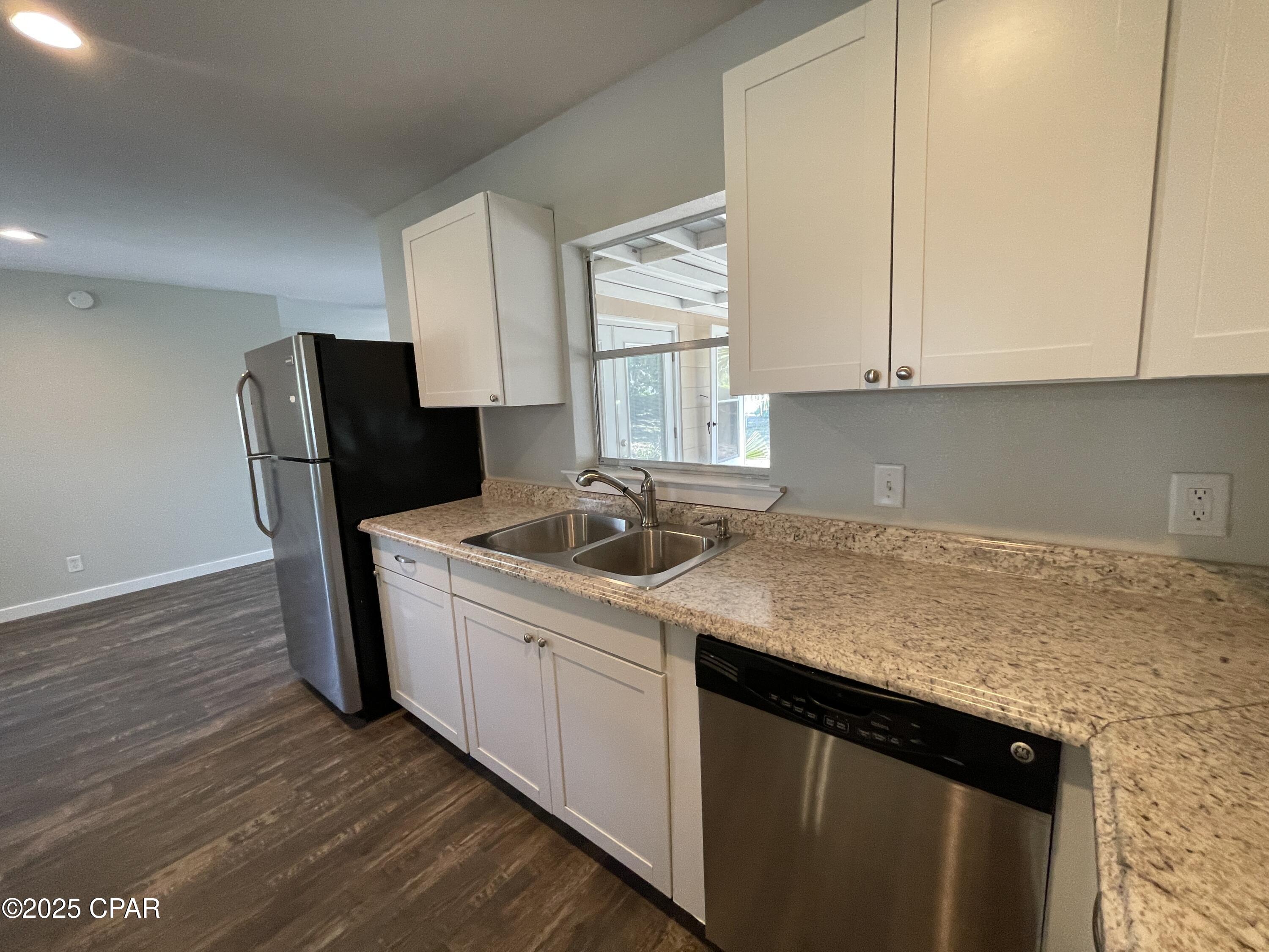 [No Recorded Subdiv] - Residential Lease