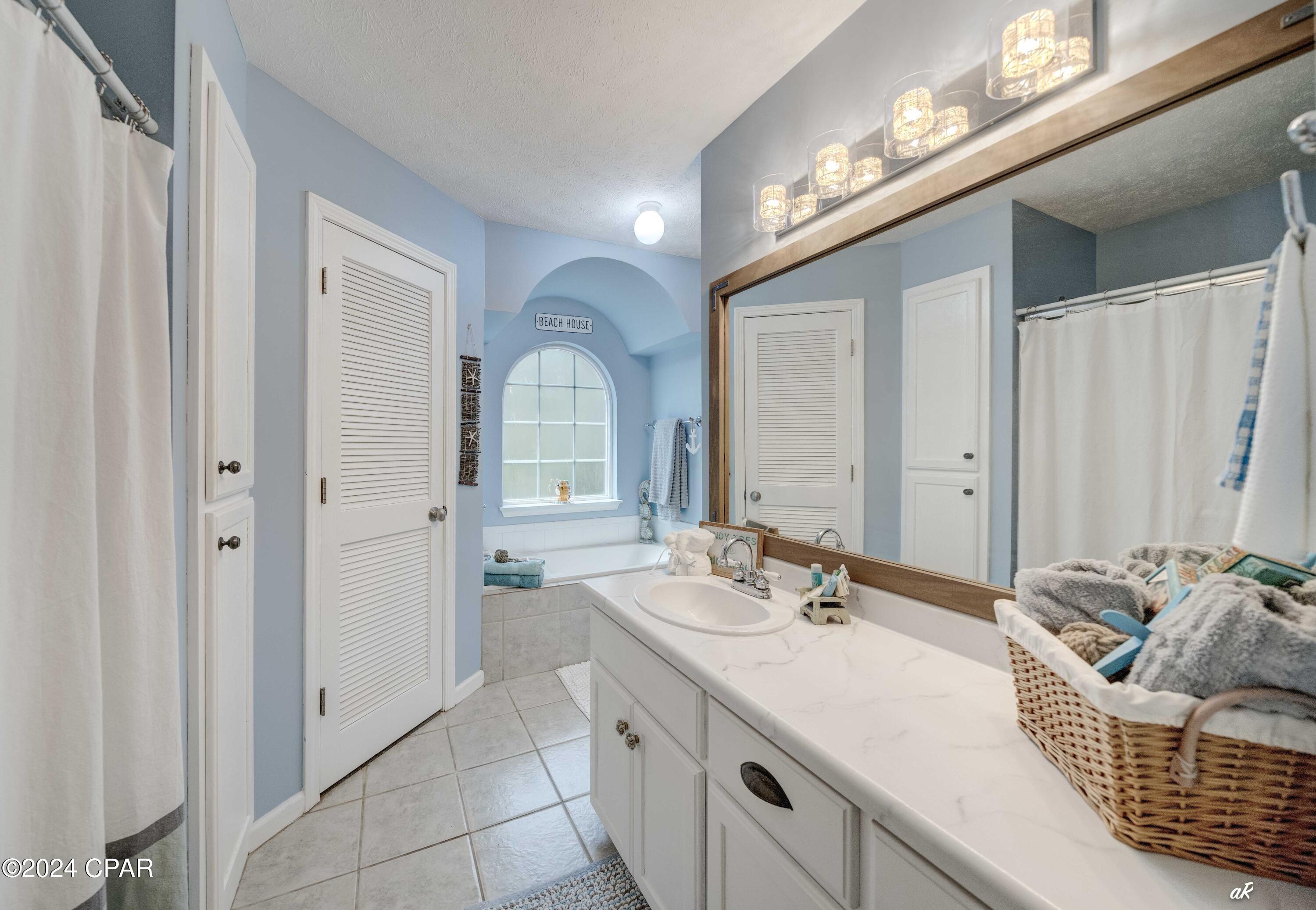 Holiday Beach Unit 6 - Residential