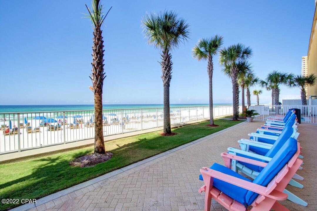 Tropic Winds - Residential