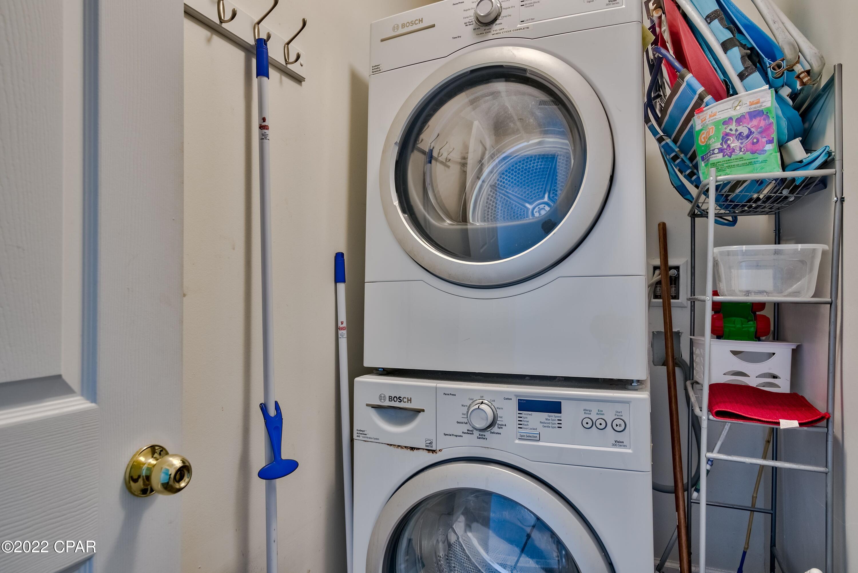 Tropic Winds - Residential