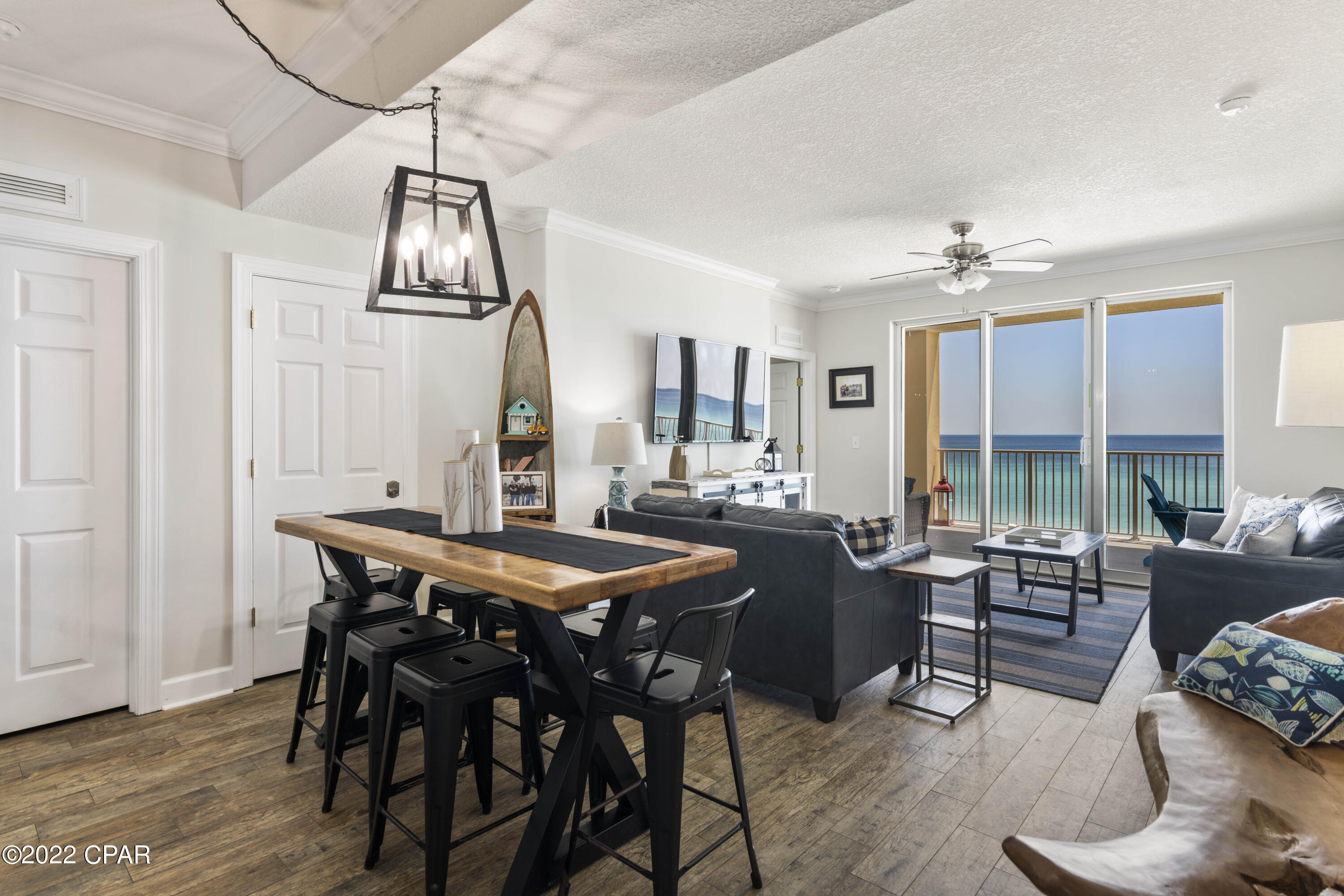 Tropic Winds - Residential