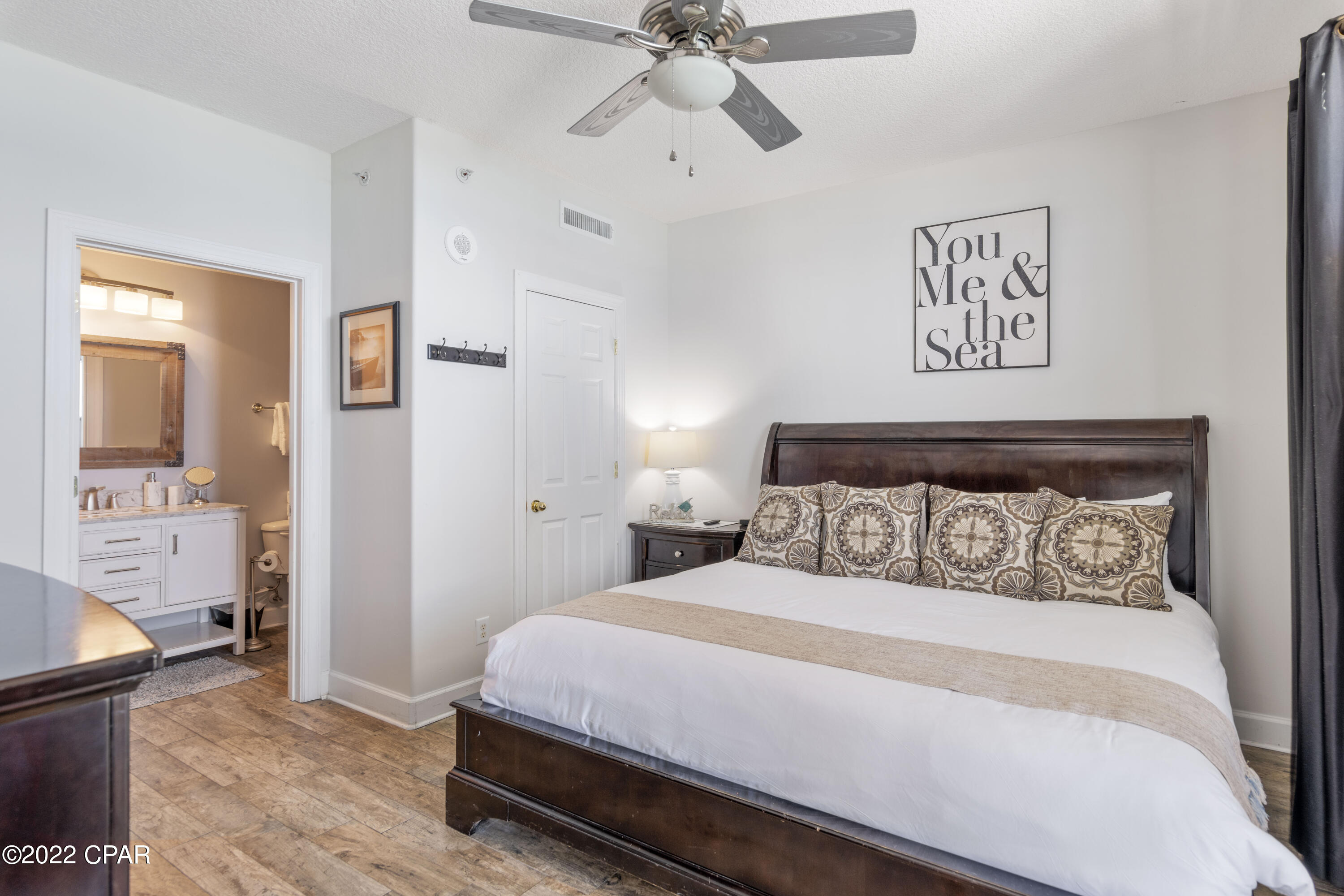 Tropic Winds - Residential