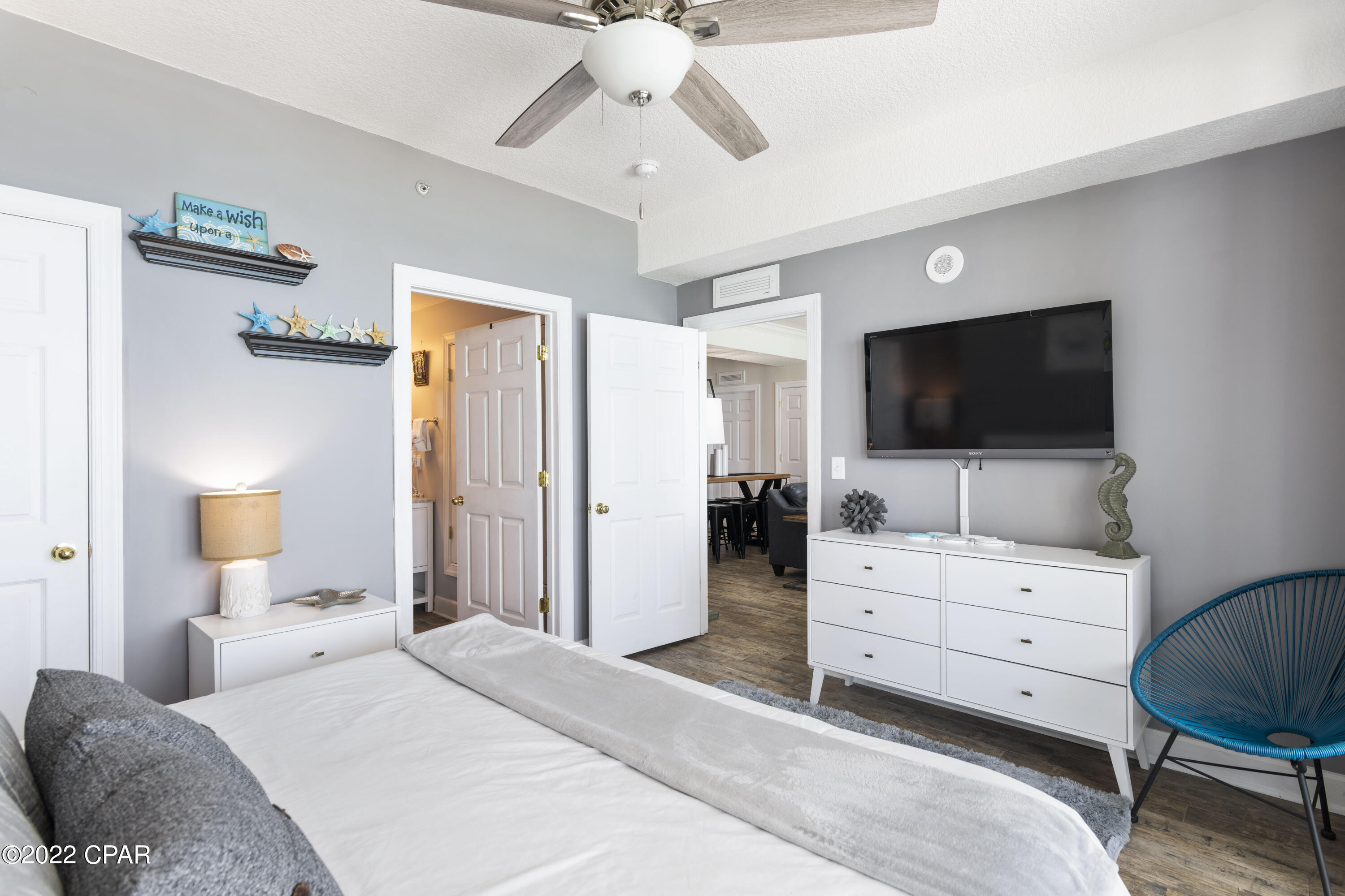 Tropic Winds - Residential