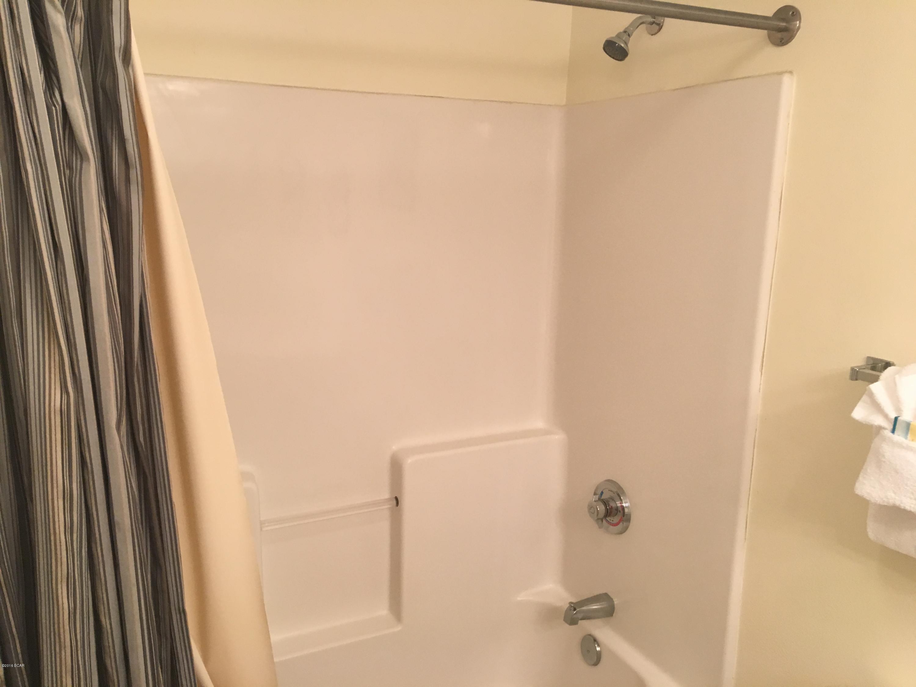 Majestic Beach Tower I - Residential