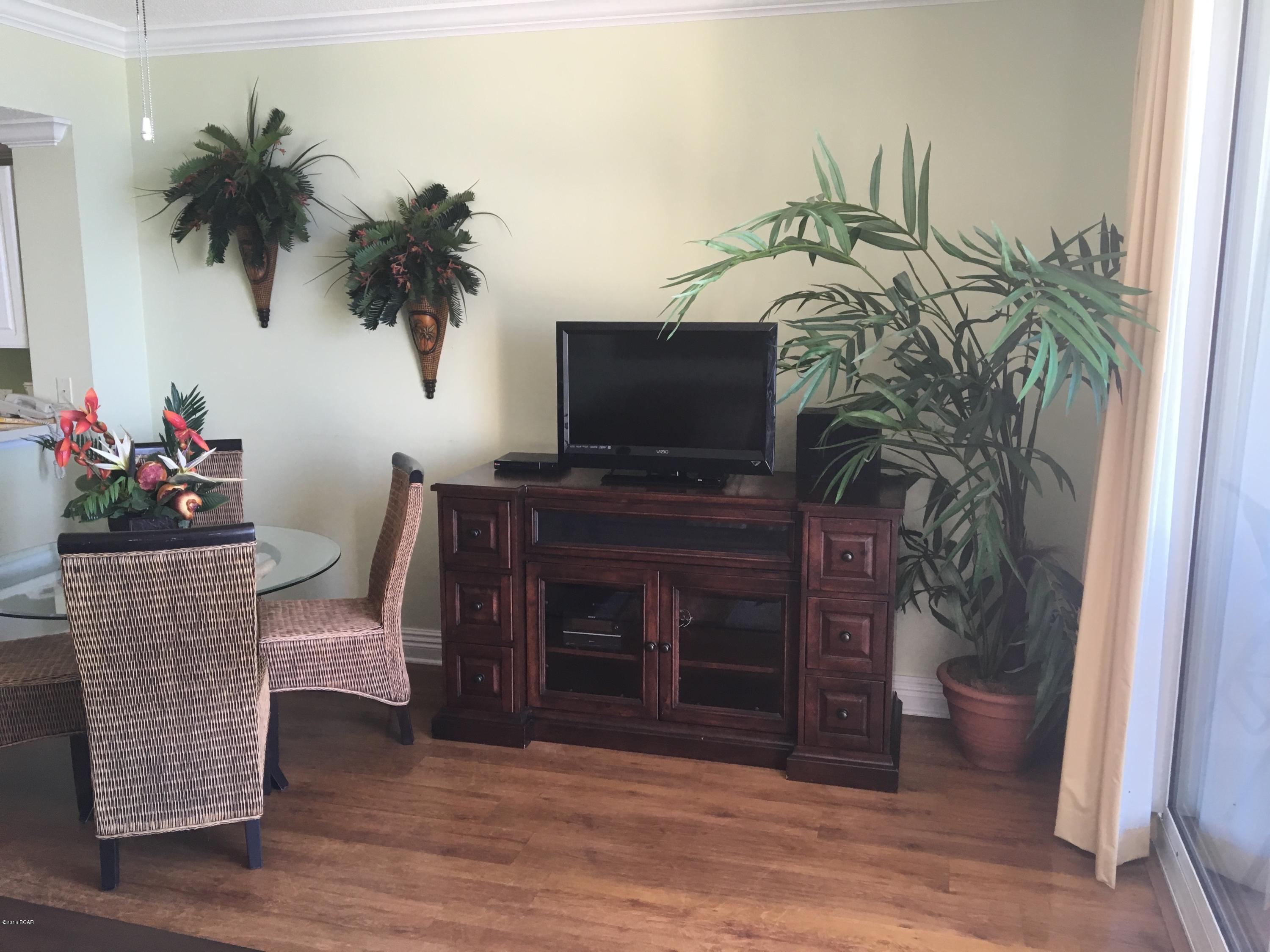 Majestic Beach Tower I - Residential