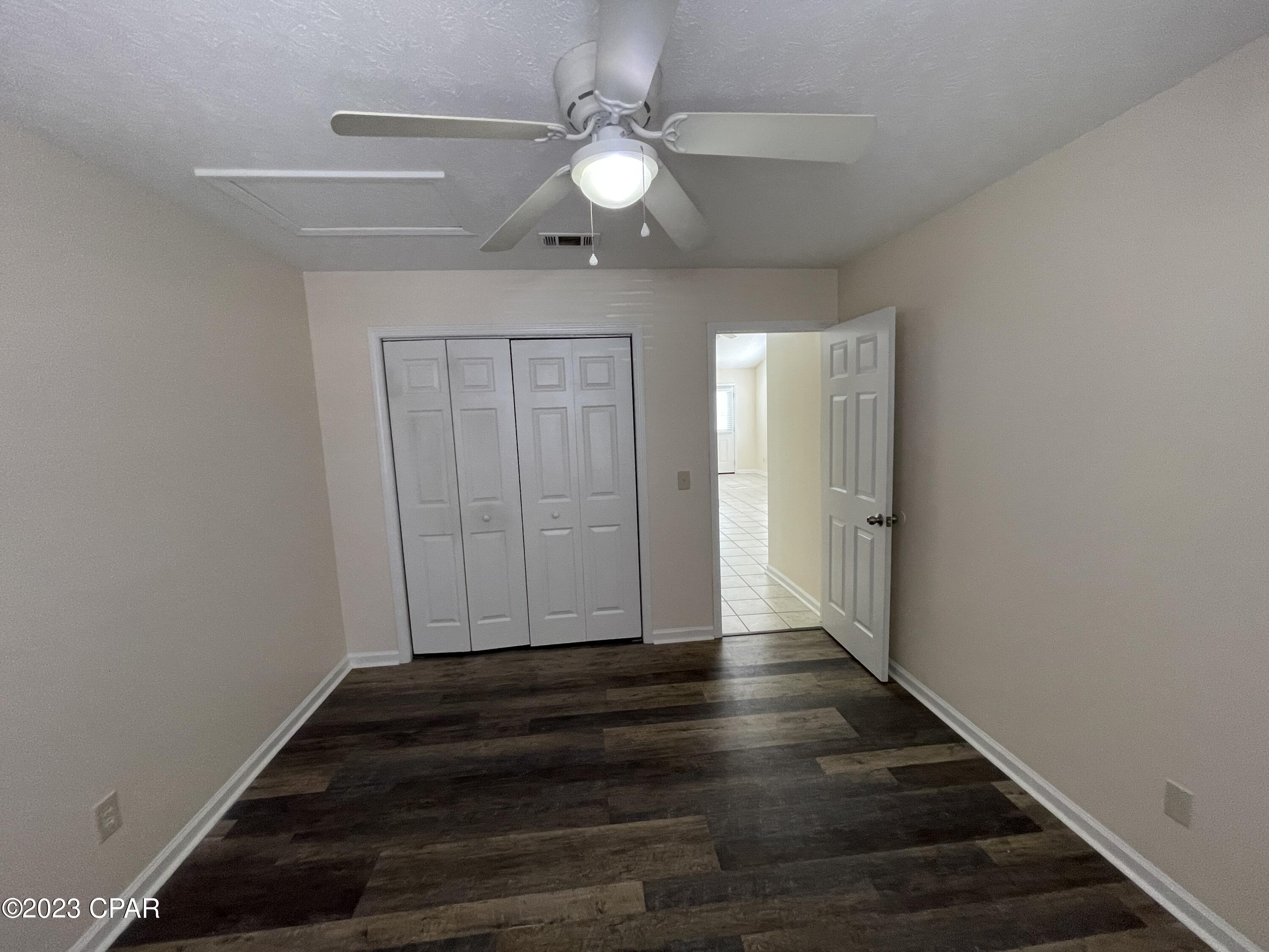 [No Recorded Subdiv] - Residential Lease