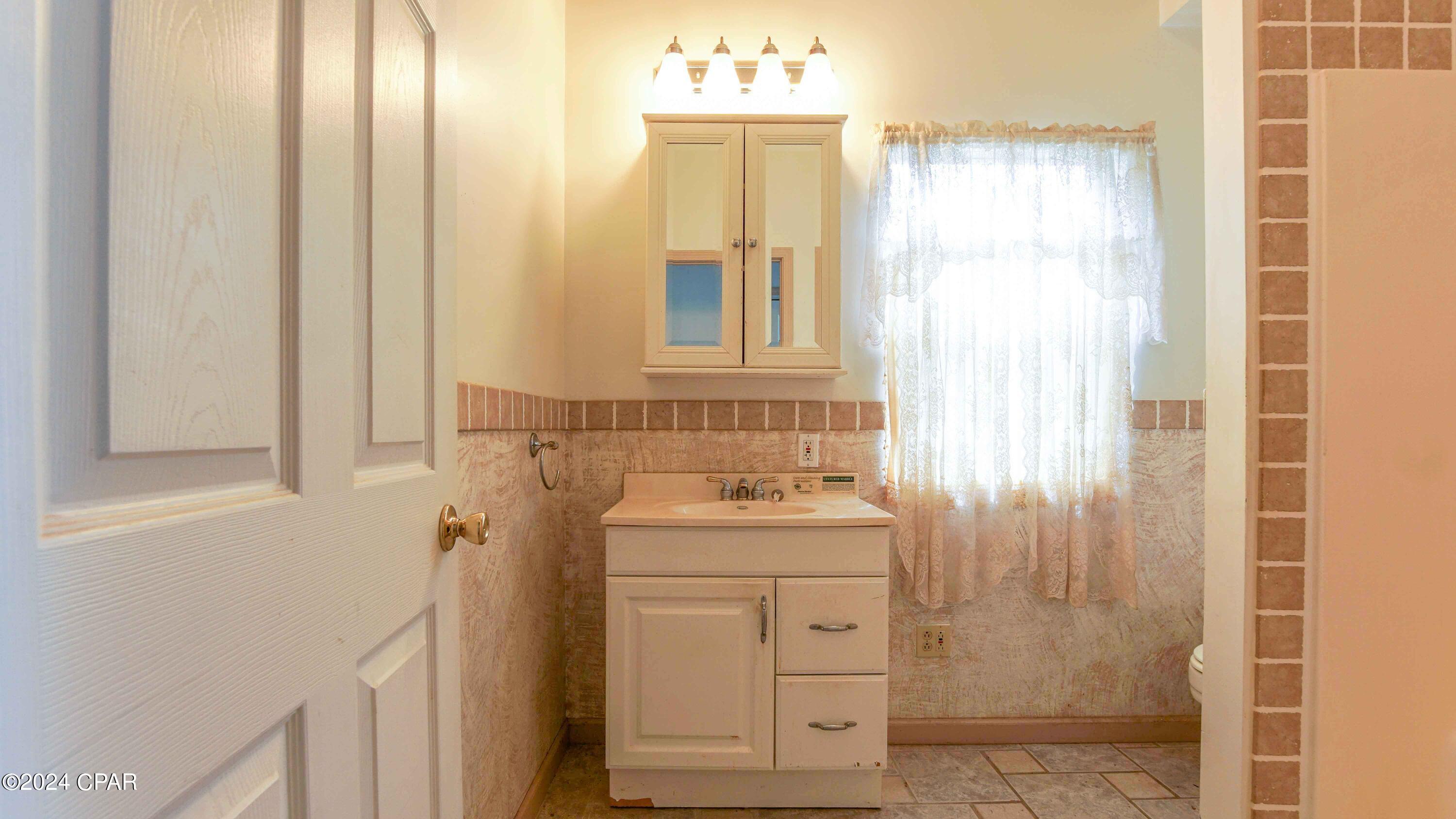 Caroline Add Unit 1 Amend - Residential