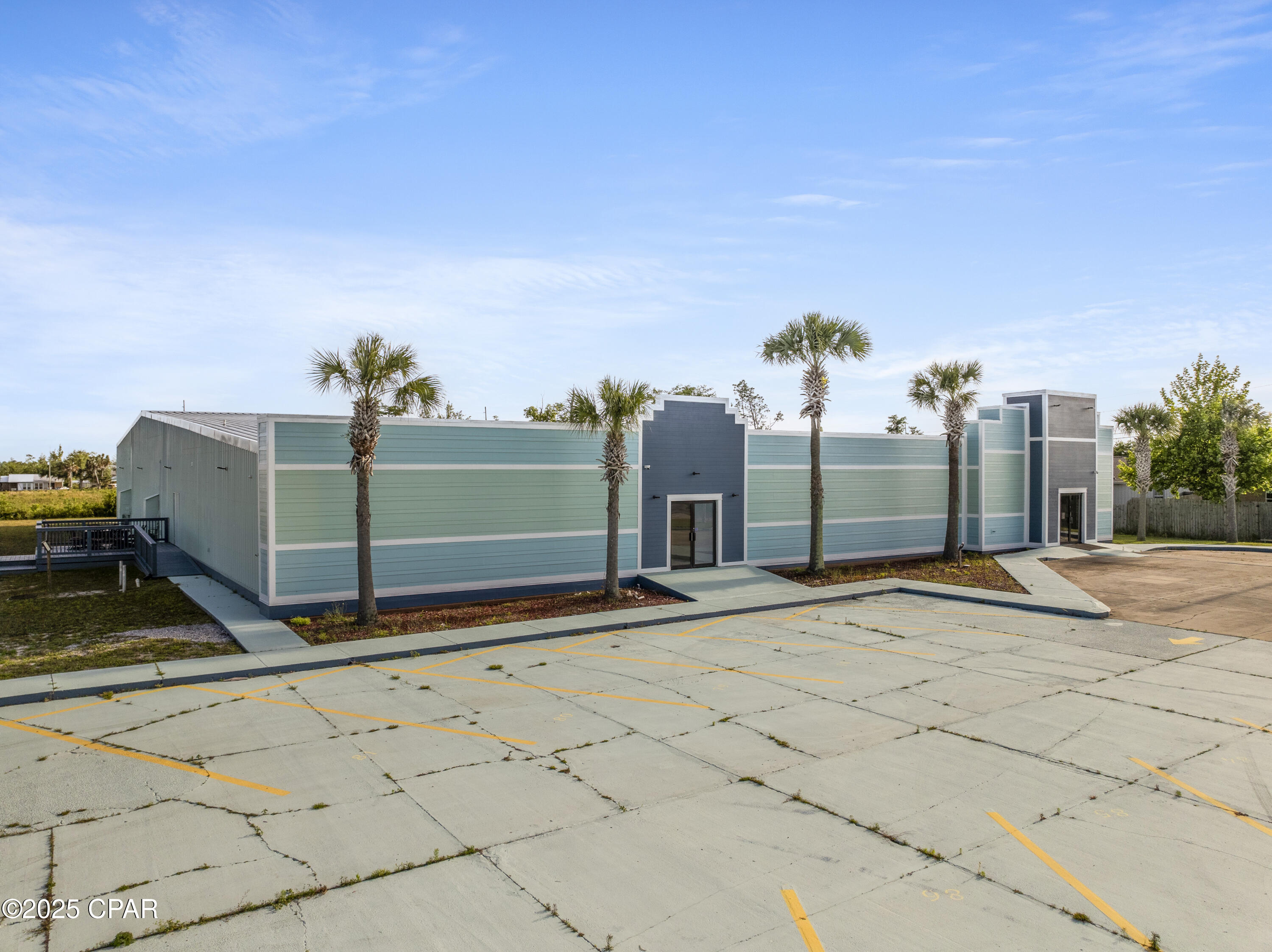 W H Parker - Commercial Lease