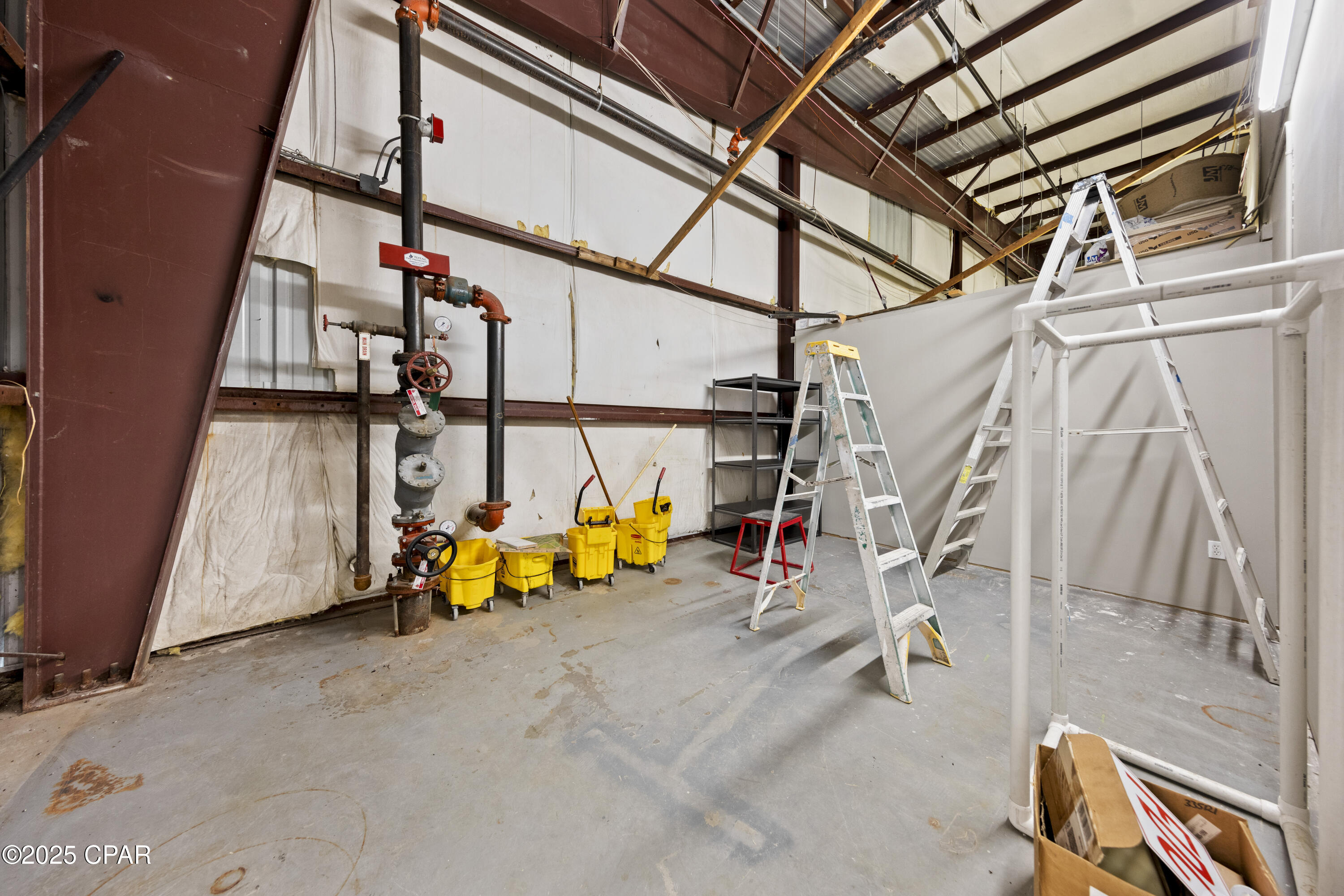 W H Parker - Commercial Lease