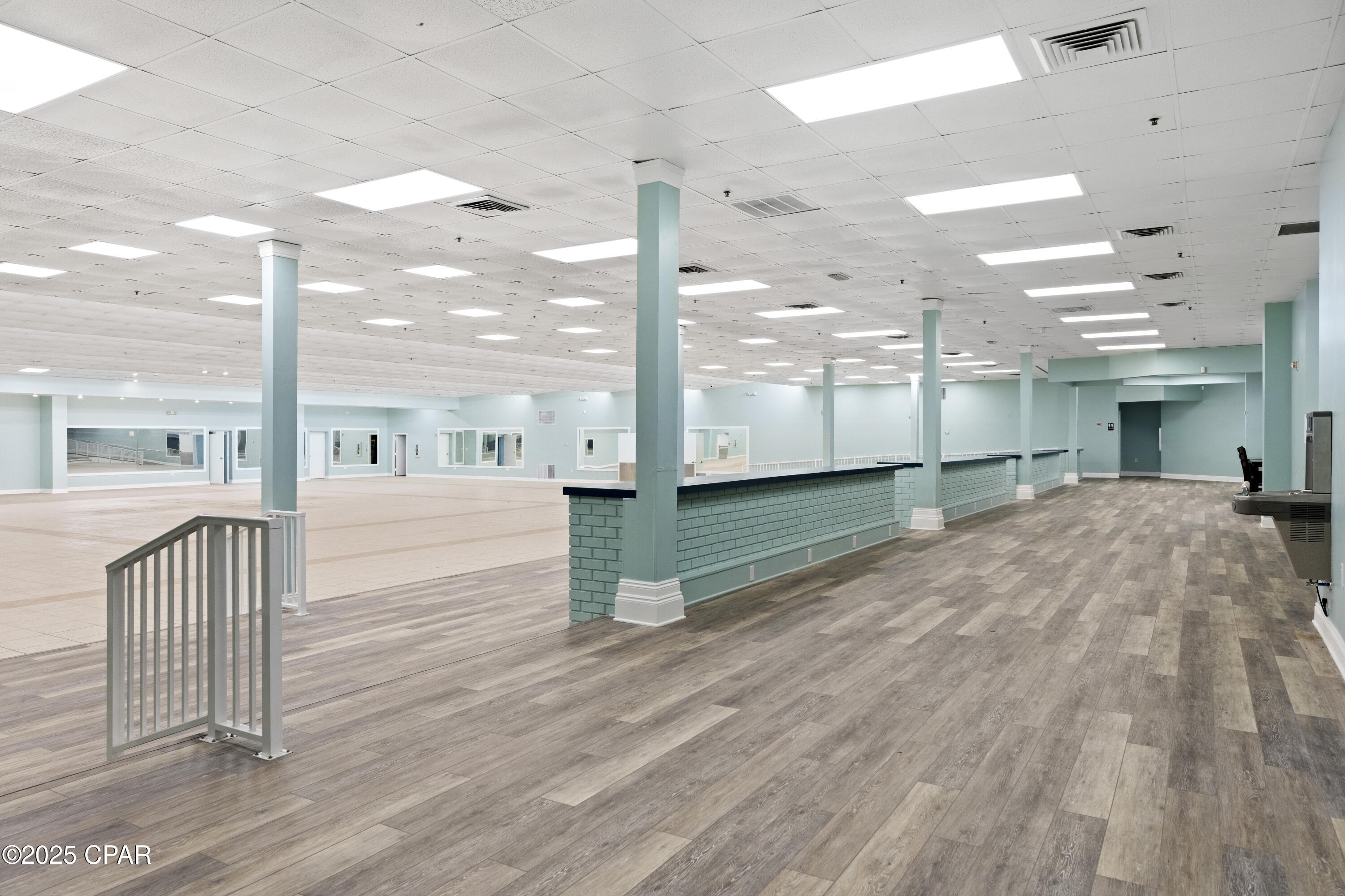 W H Parker - Commercial Lease