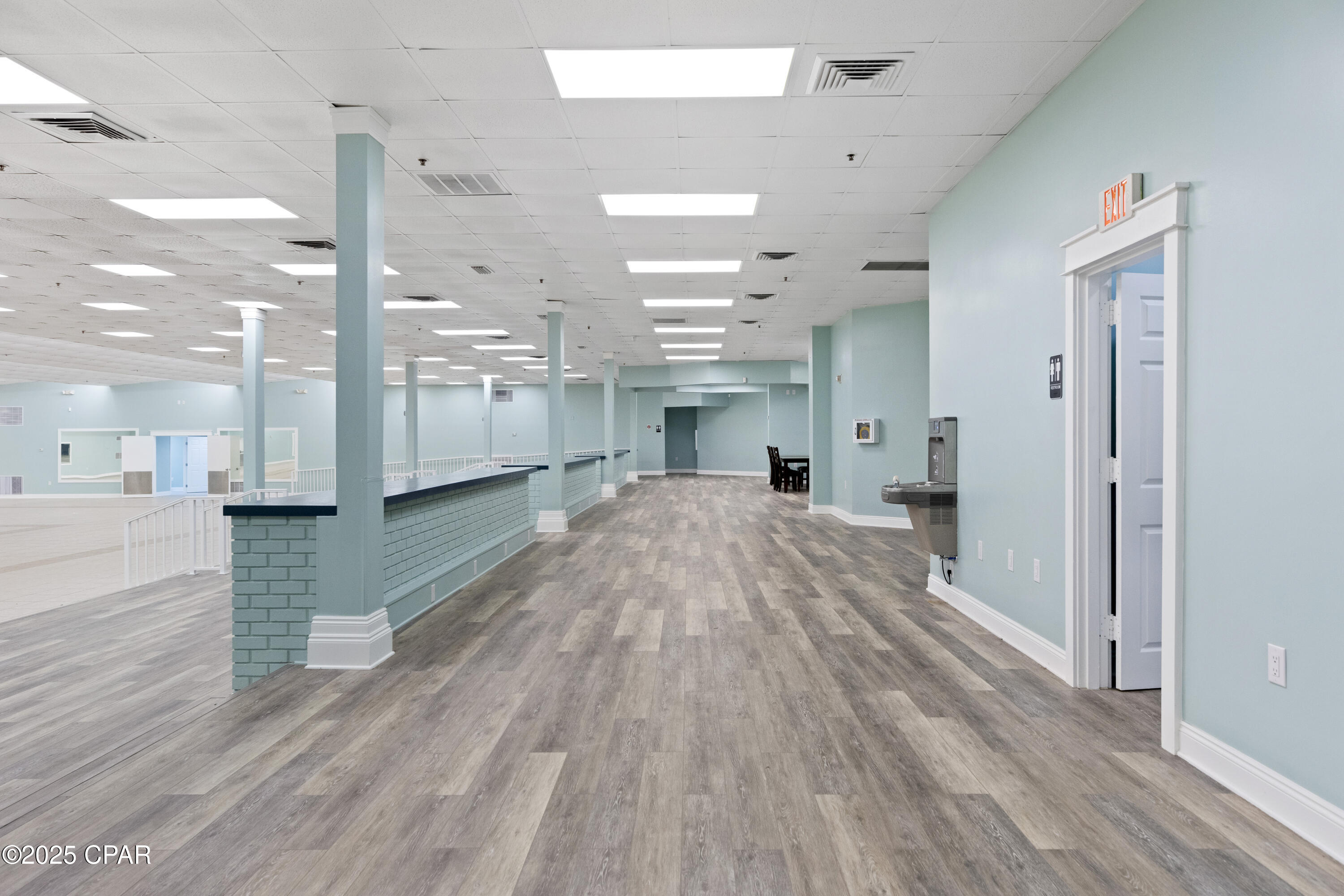 W H Parker - Commercial Lease