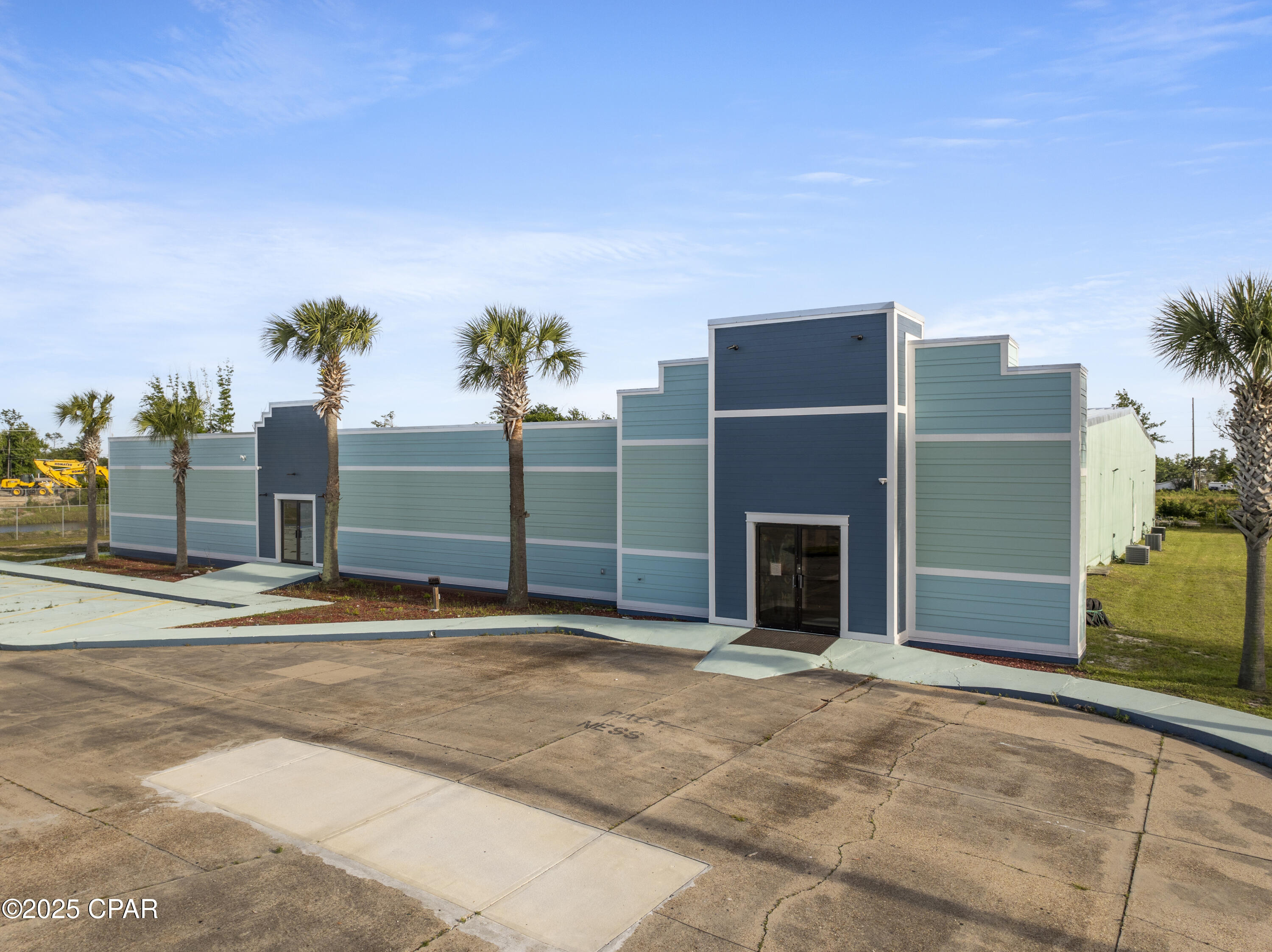 W H Parker - Commercial Lease