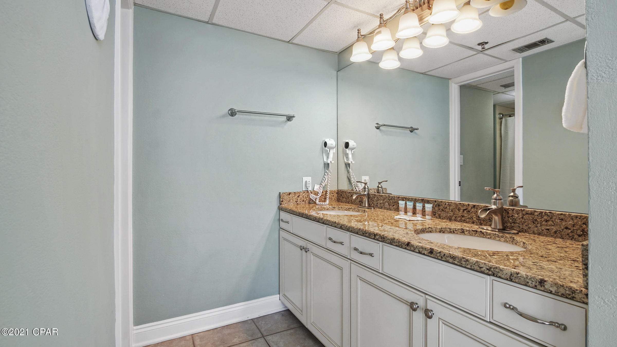 Edgewater Tower III - Residential