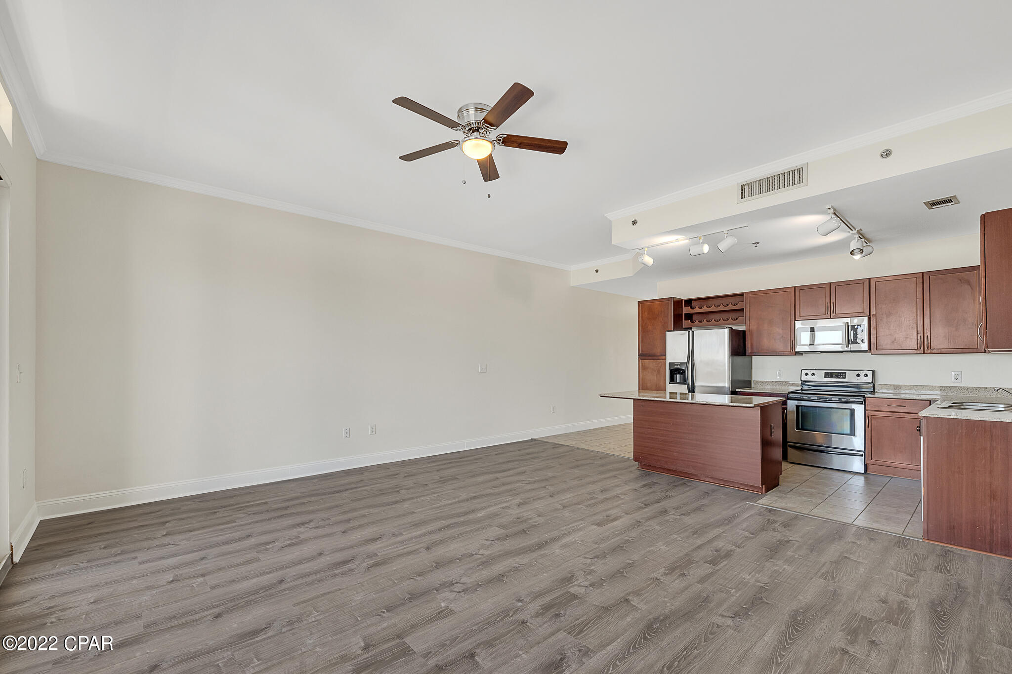 Laketown Wharf - Residential