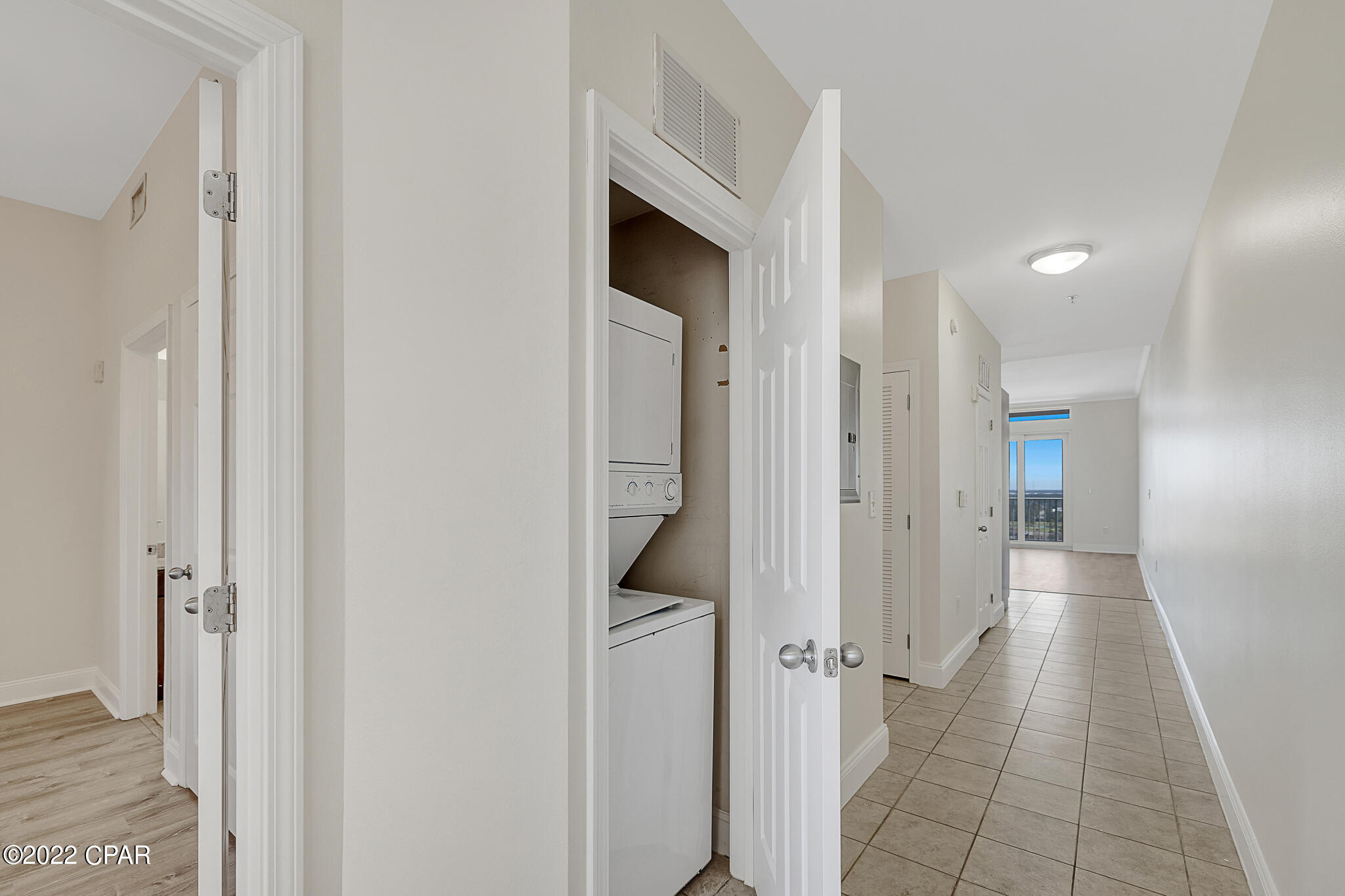 Laketown Wharf - Residential