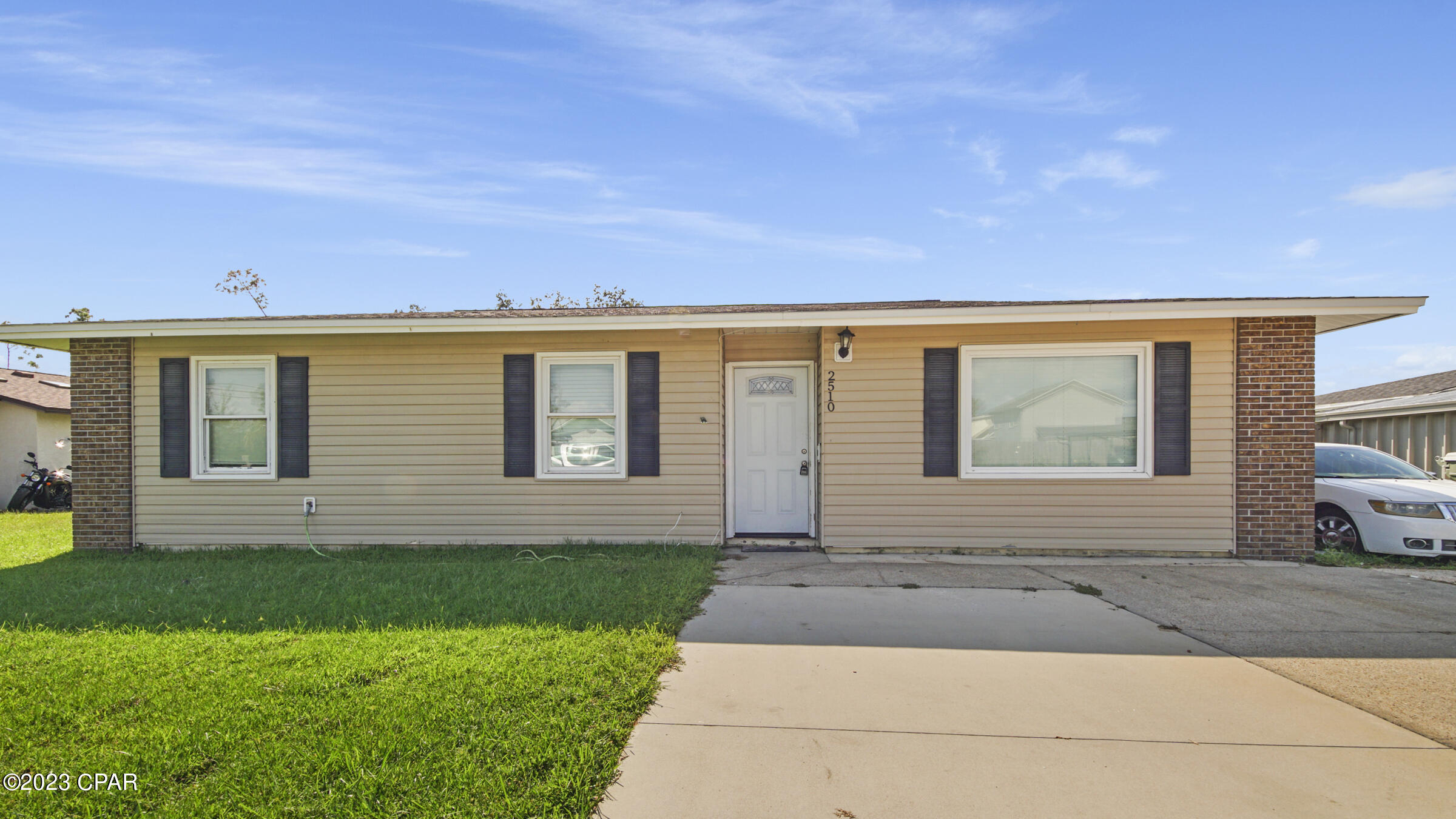 Belaire Estates U-5 - Residential