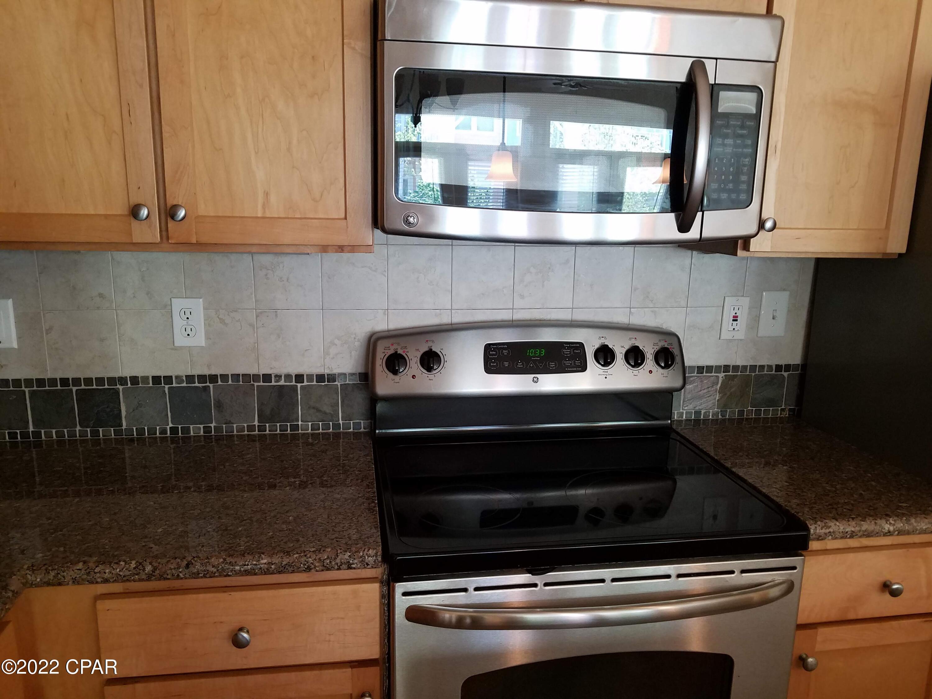 [No Recorded Subdiv] - Residential Lease