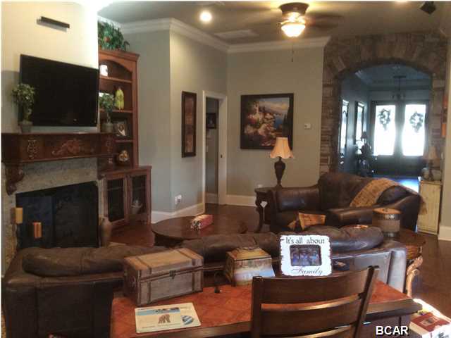 Hawks Landing - Residential