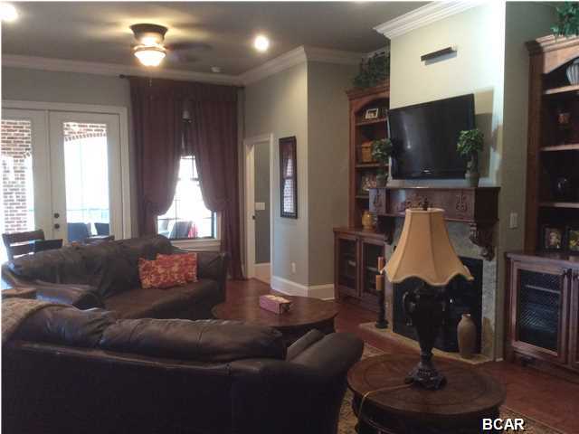 Hawks Landing - Residential