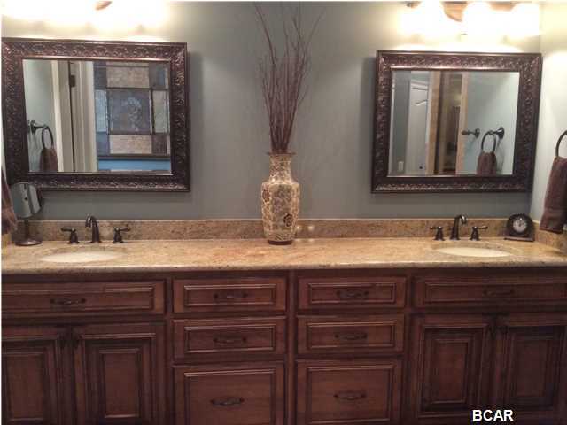 Hawks Landing - Residential