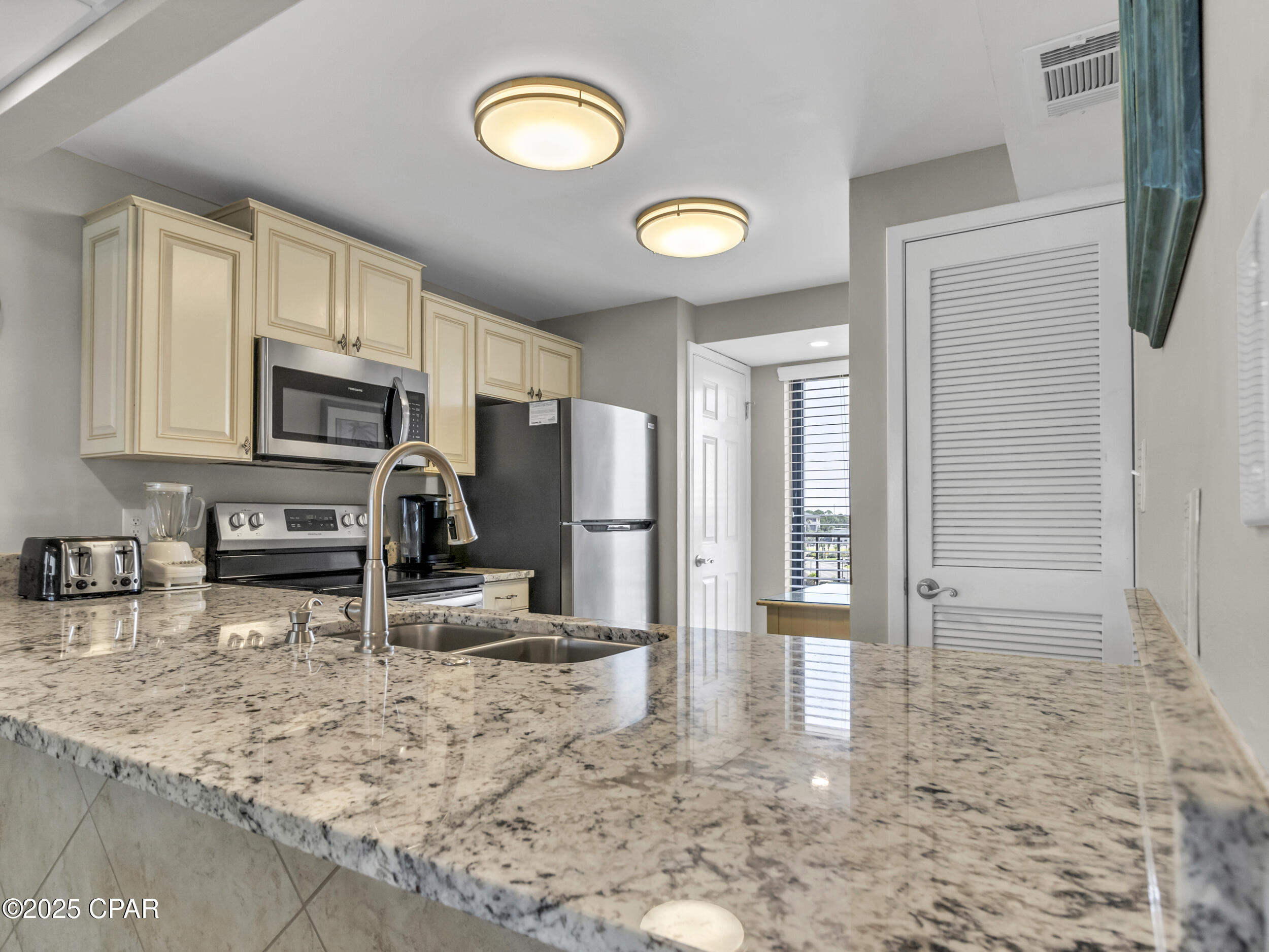 Edgewater Tower III - Residential