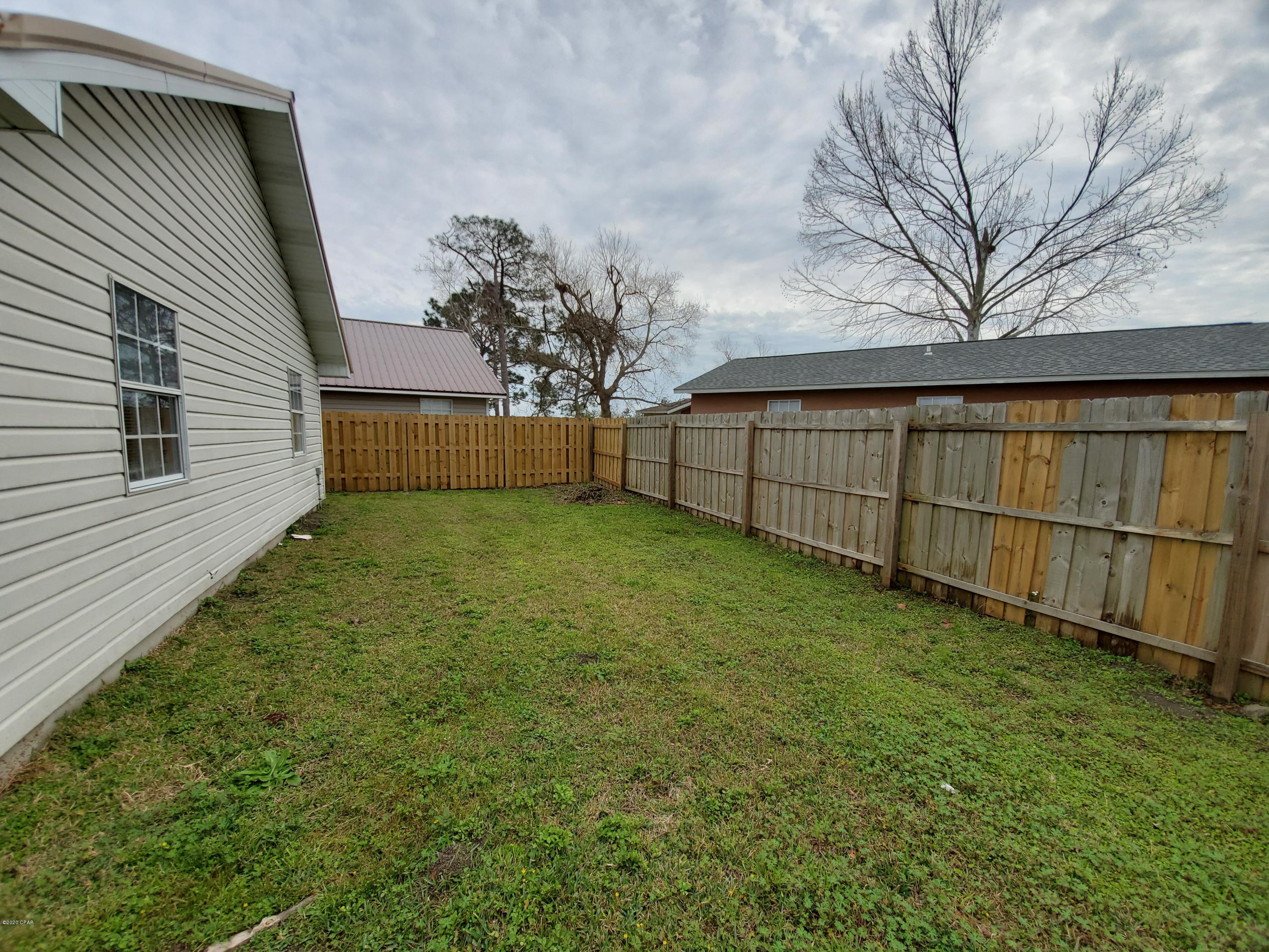 [No Recorded Subdiv] - Residential Lease