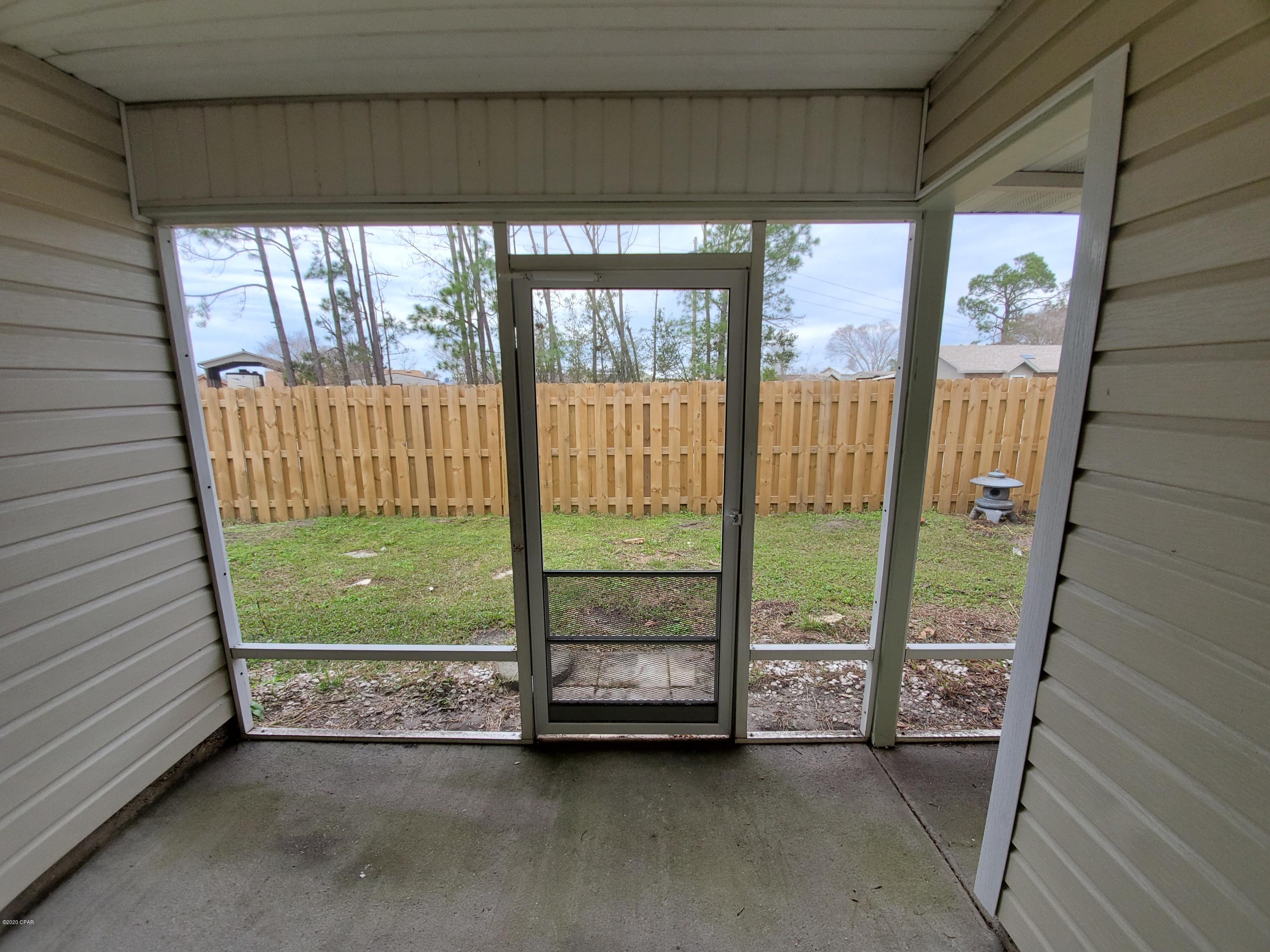 [No Recorded Subdiv] - Residential Lease