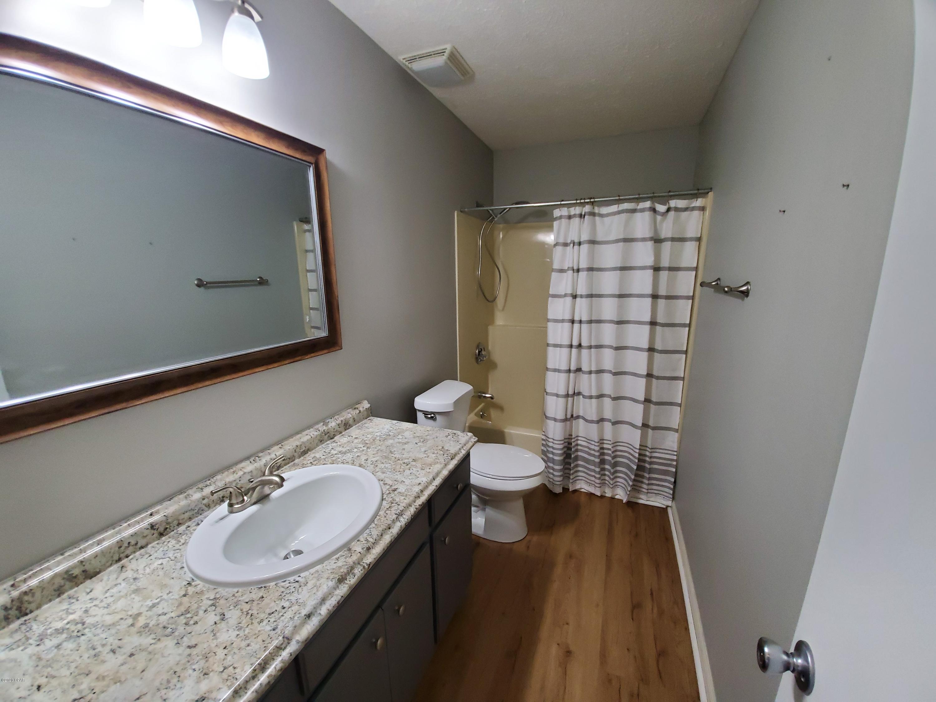 [No Recorded Subdiv] - Residential Lease