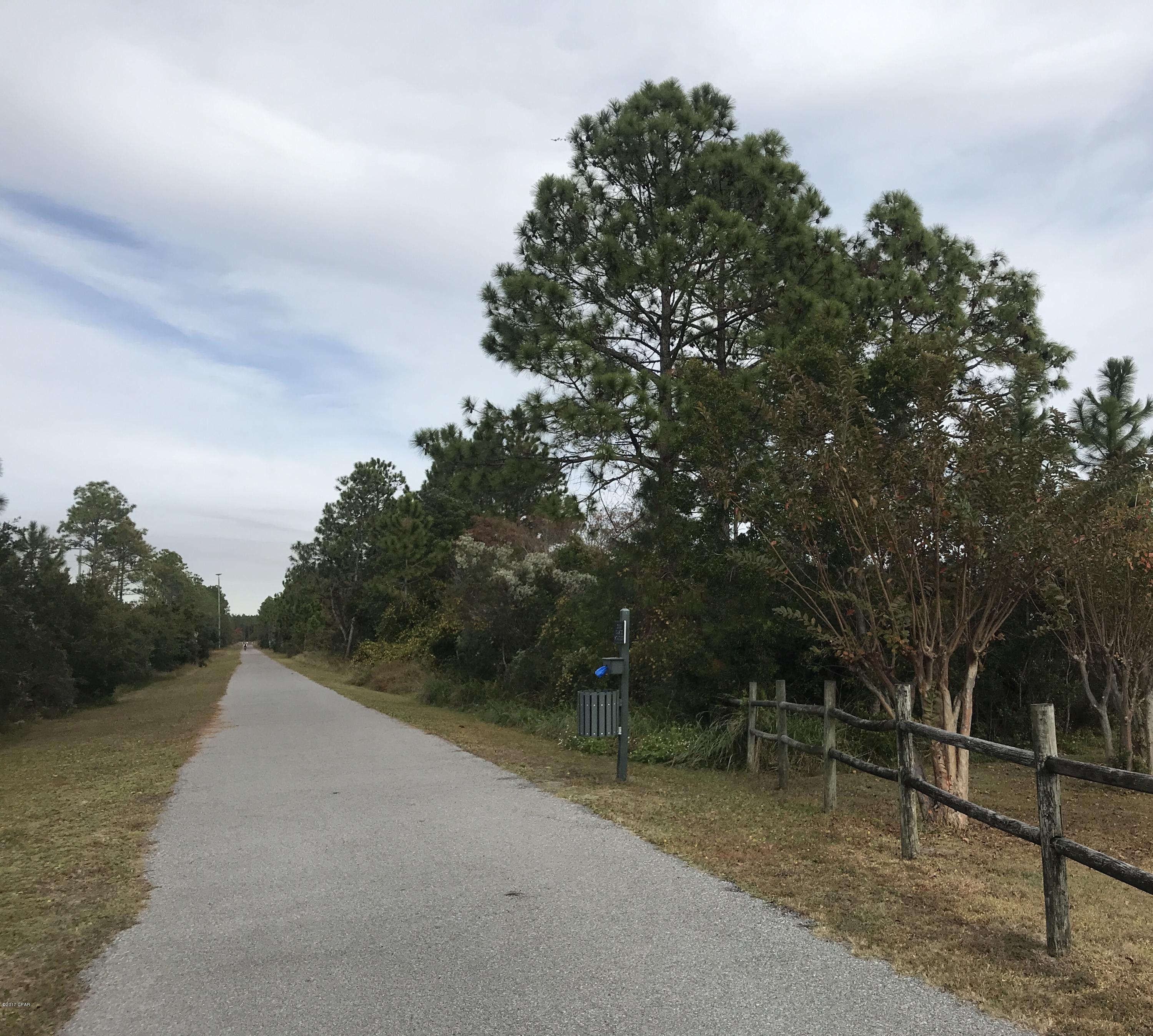 Diamond Head-Lakeside - Residential