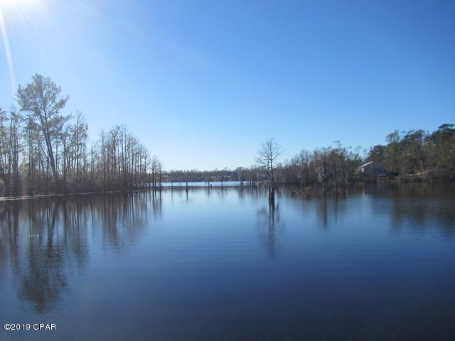 Compass Lake In The Hills - Land